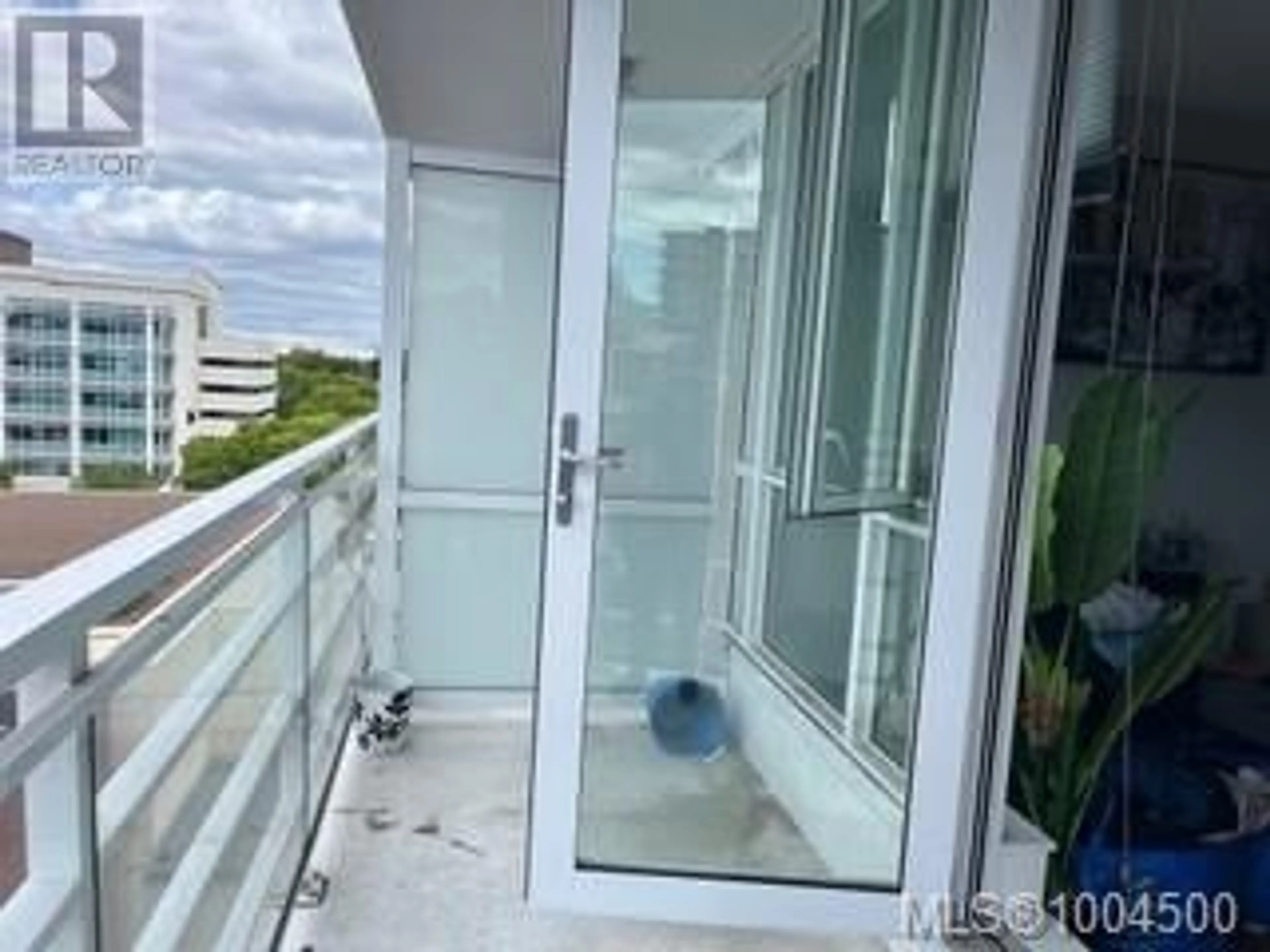 Balcony in the apartment, water/lake/river/ocean view for 704 - 834 JOHNSON STREET, Victoria British Columbia V8W1N3