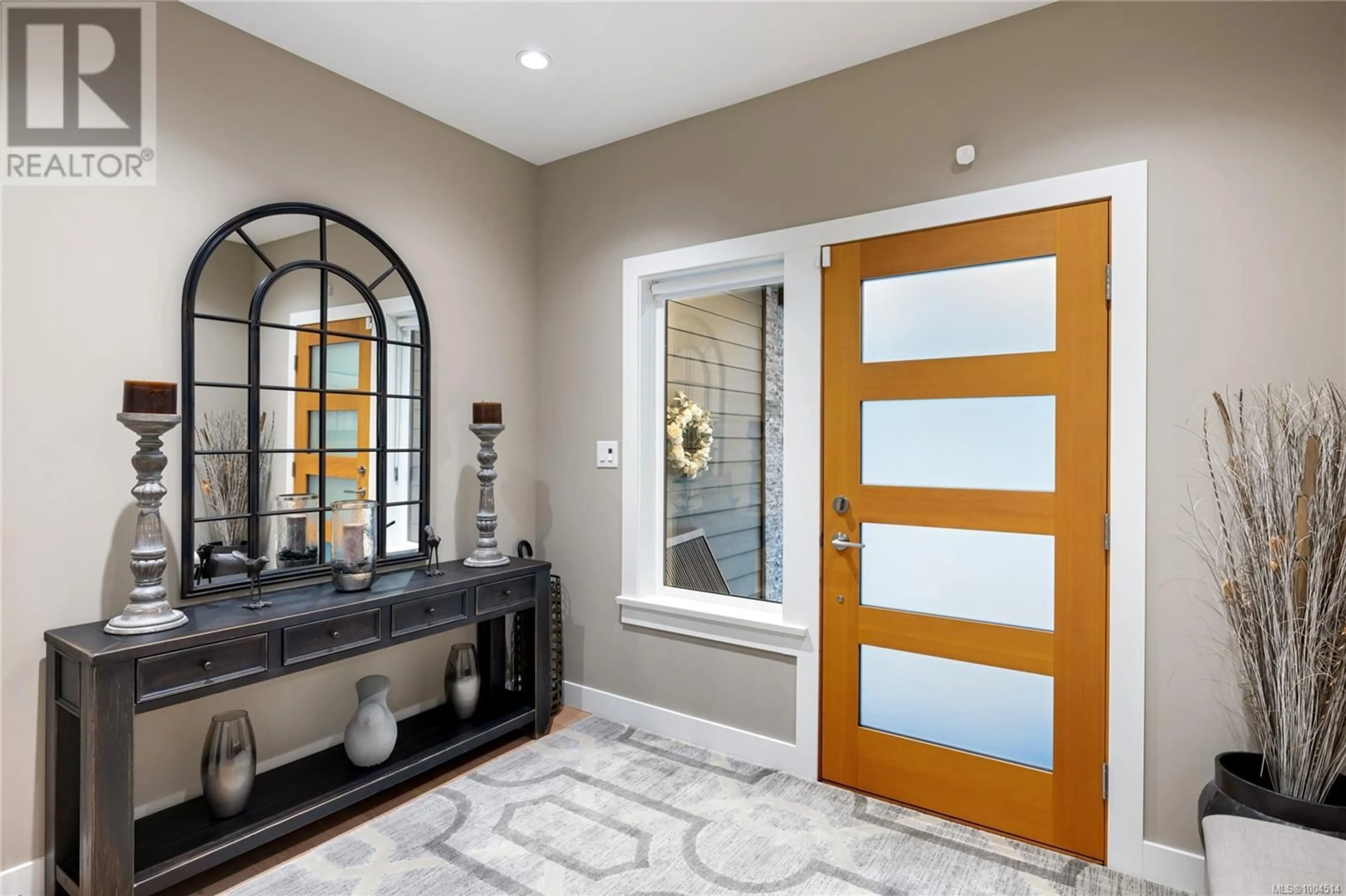 Indoor entryway for 2371 RENFREW ROAD, Shawnigan Lake British Columbia V0R2W1