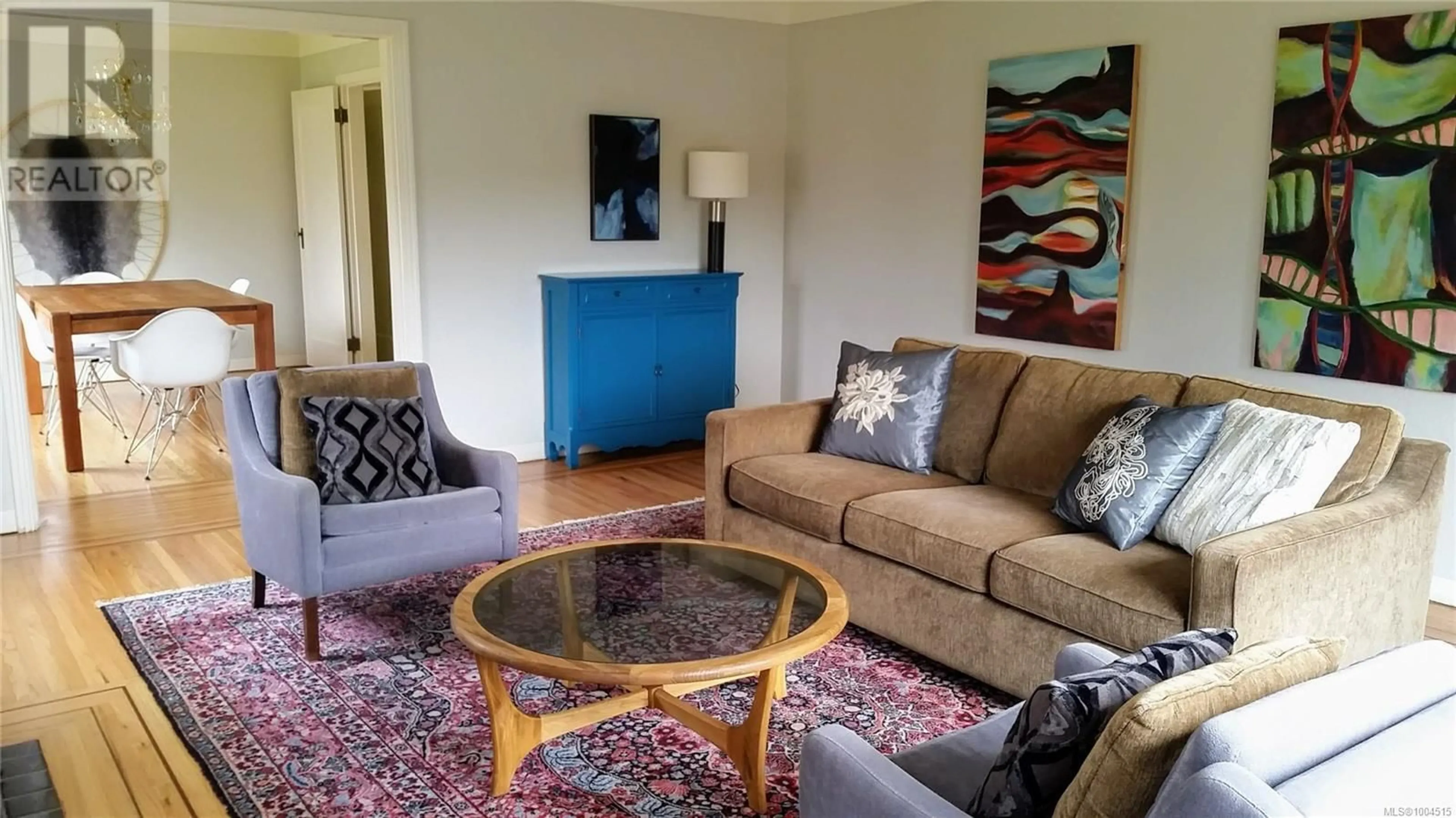 Living room with furniture, unknown for 1174 SCHRAM DRIVE, Saanich British Columbia V8P2K2