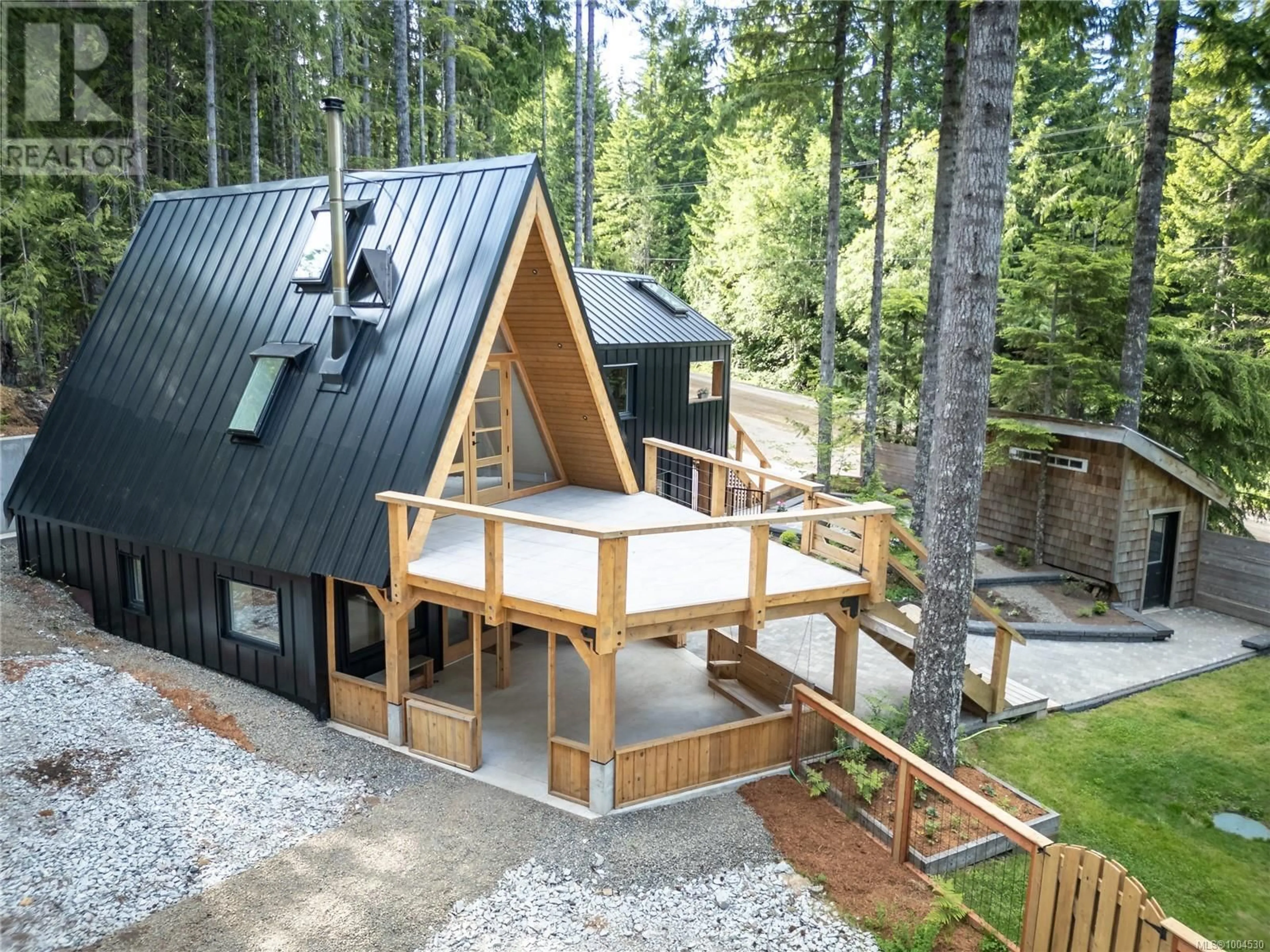 Home with vinyl exterior material, forest/trees view for 8051 FORBIDDEN PLATEAU ROAD, Courtenay British Columbia V9J1L2