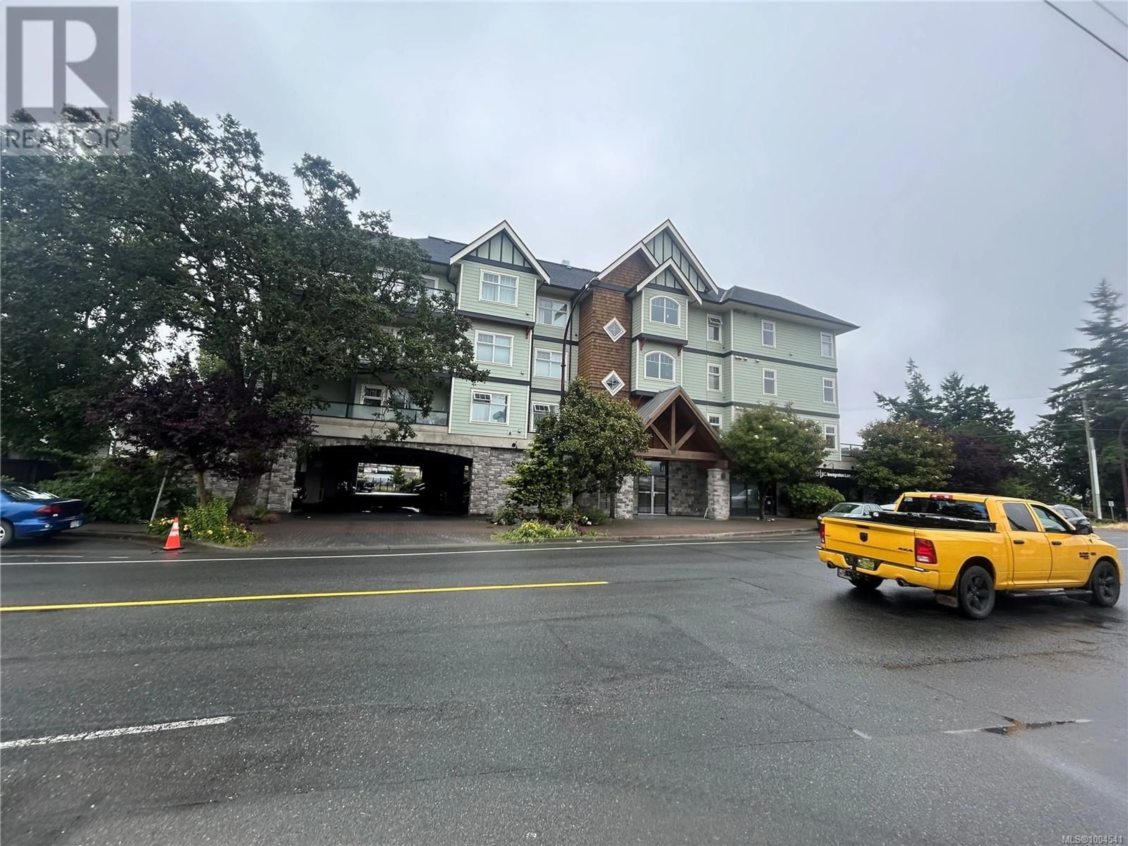 Unknown for 203 - 2881 PEATT ROAD, Langford British Columbia V9B3V7
