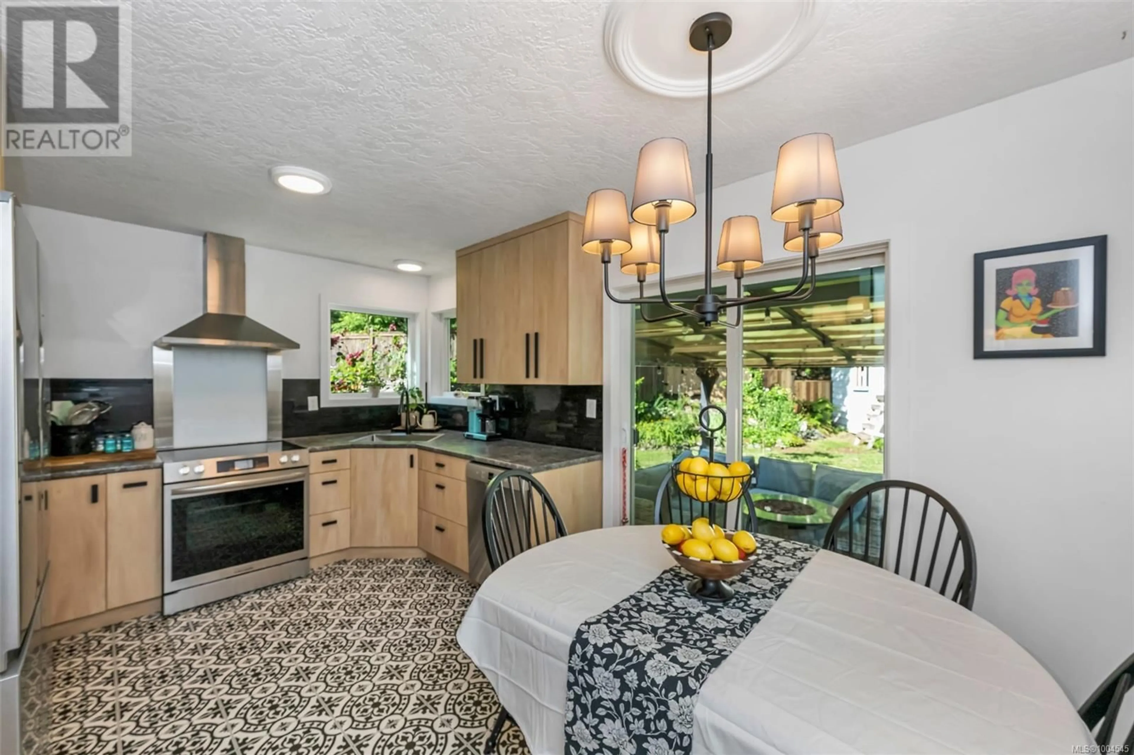 Open concept kitchen, ceramic/tile floor for 2910 PALSSON PLACE, Langford British Columbia V9B5S8