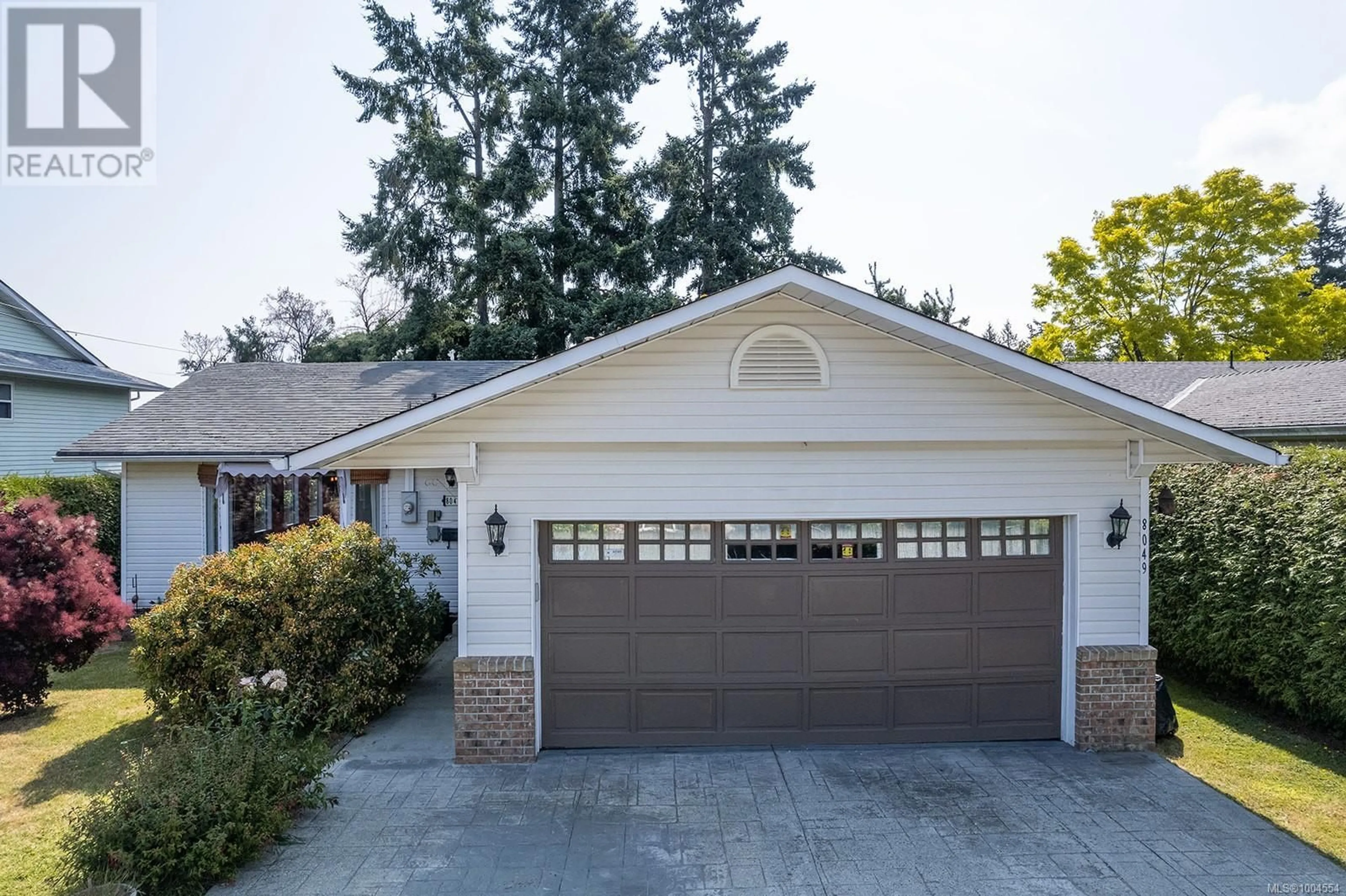 Home with vinyl exterior material, street for 8049 SPINNAKER DRIVE, Crofton British Columbia V0R1R0