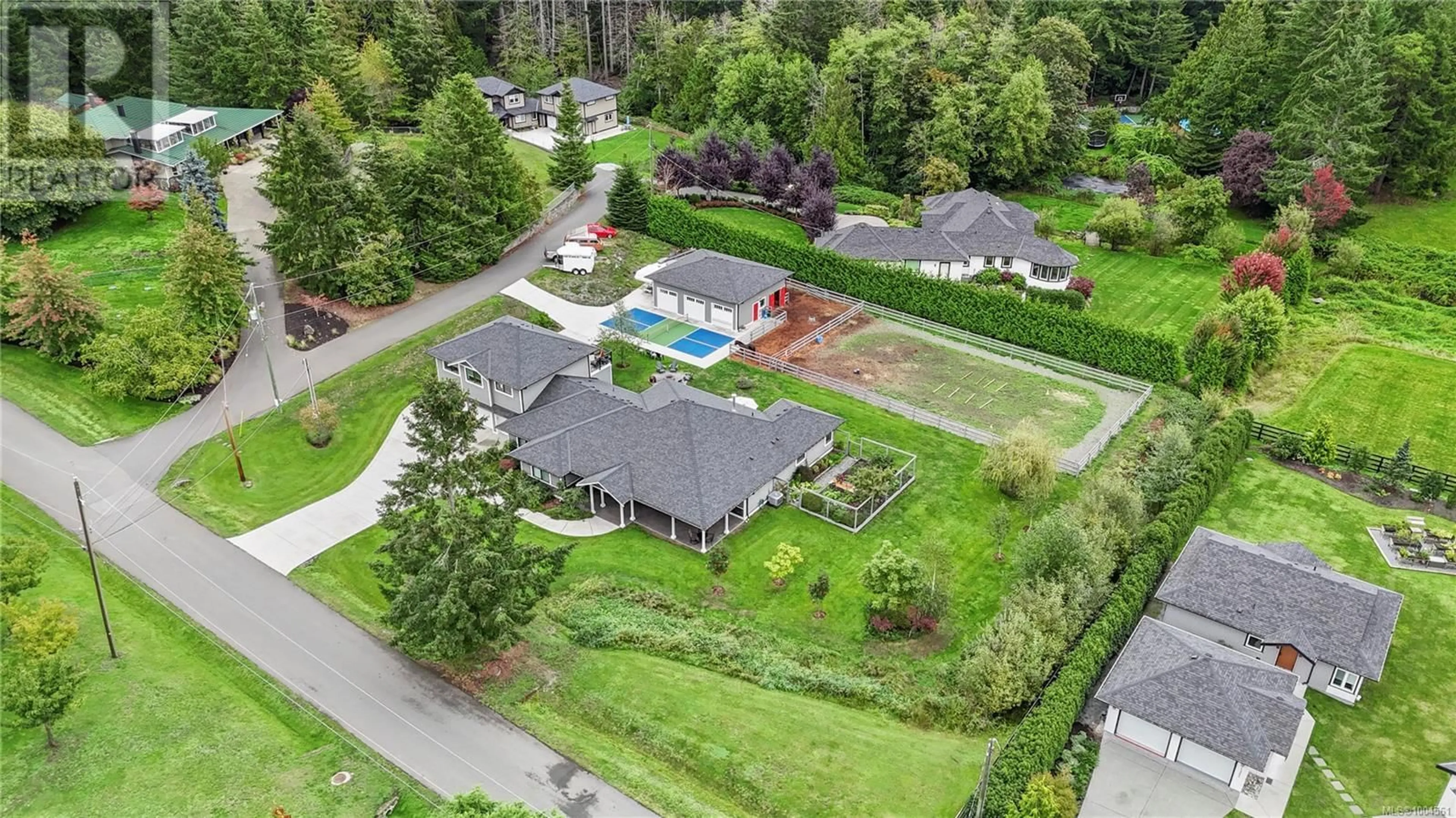 A pic from outside/outdoor area/front of a property/back of a property/a pic from drone, unknown for 11329 HUMMINGBIRD PLACE, North Saanich British Columbia V8L5S3