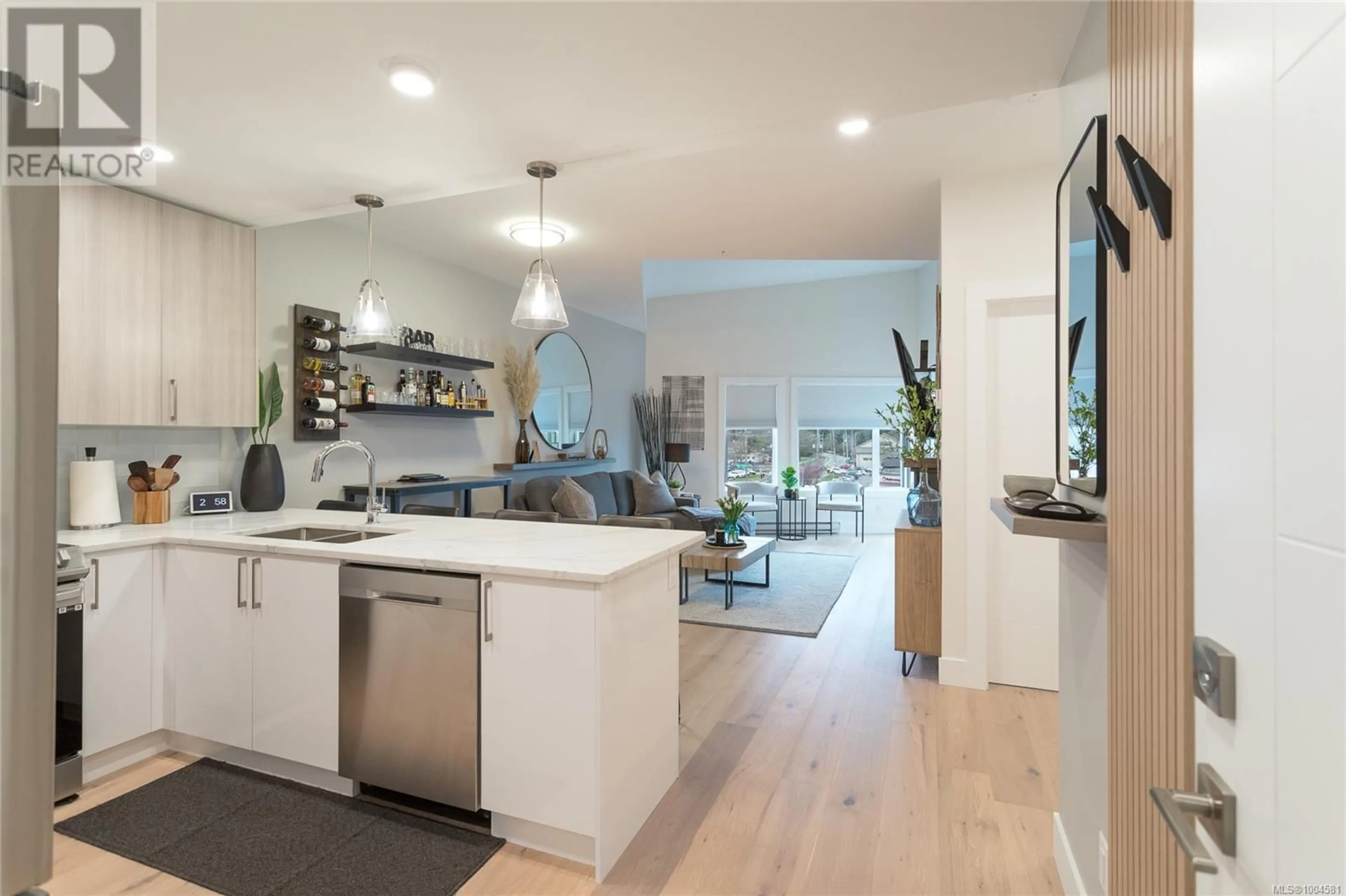 Open concept kitchen, unknown for 402 - 7098 WALLACE DRIVE, Central Saanich British Columbia V8M1G9