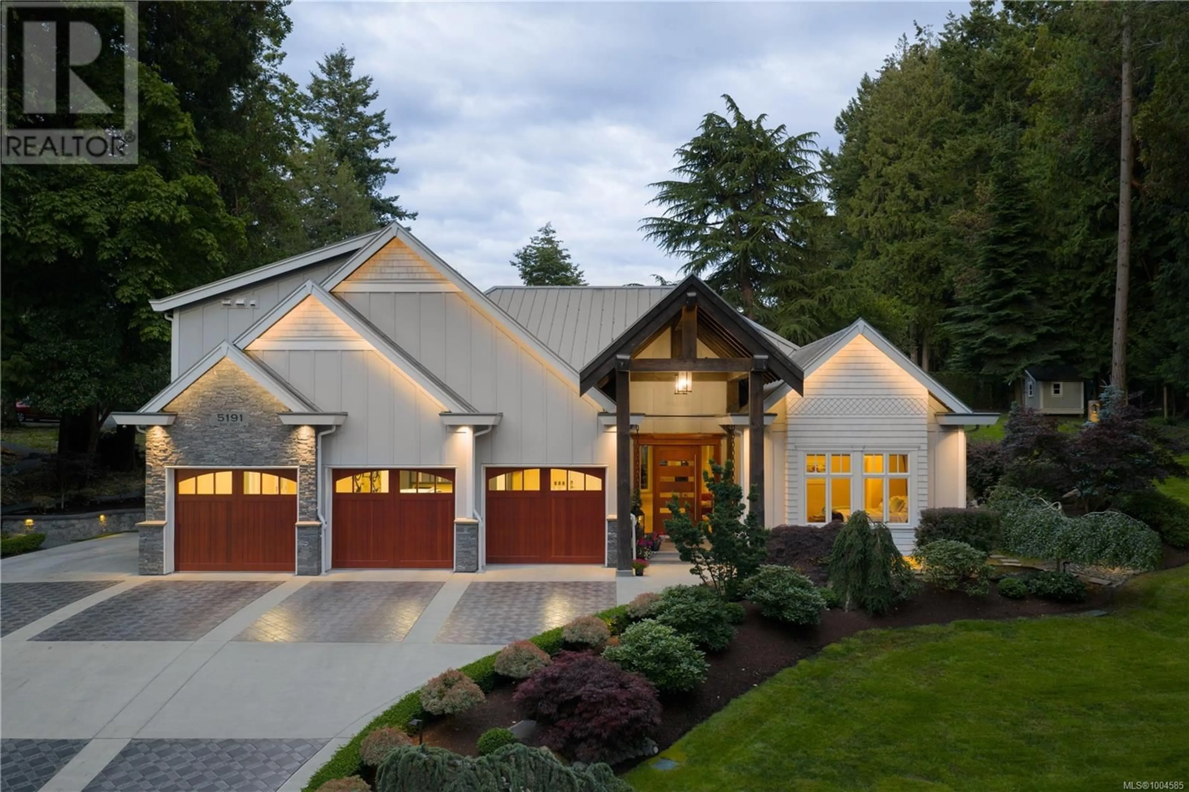 Home with brick exterior material, street for 5191 SANTA CLARA AVENUE, Saanich British Columbia V8Y1W5