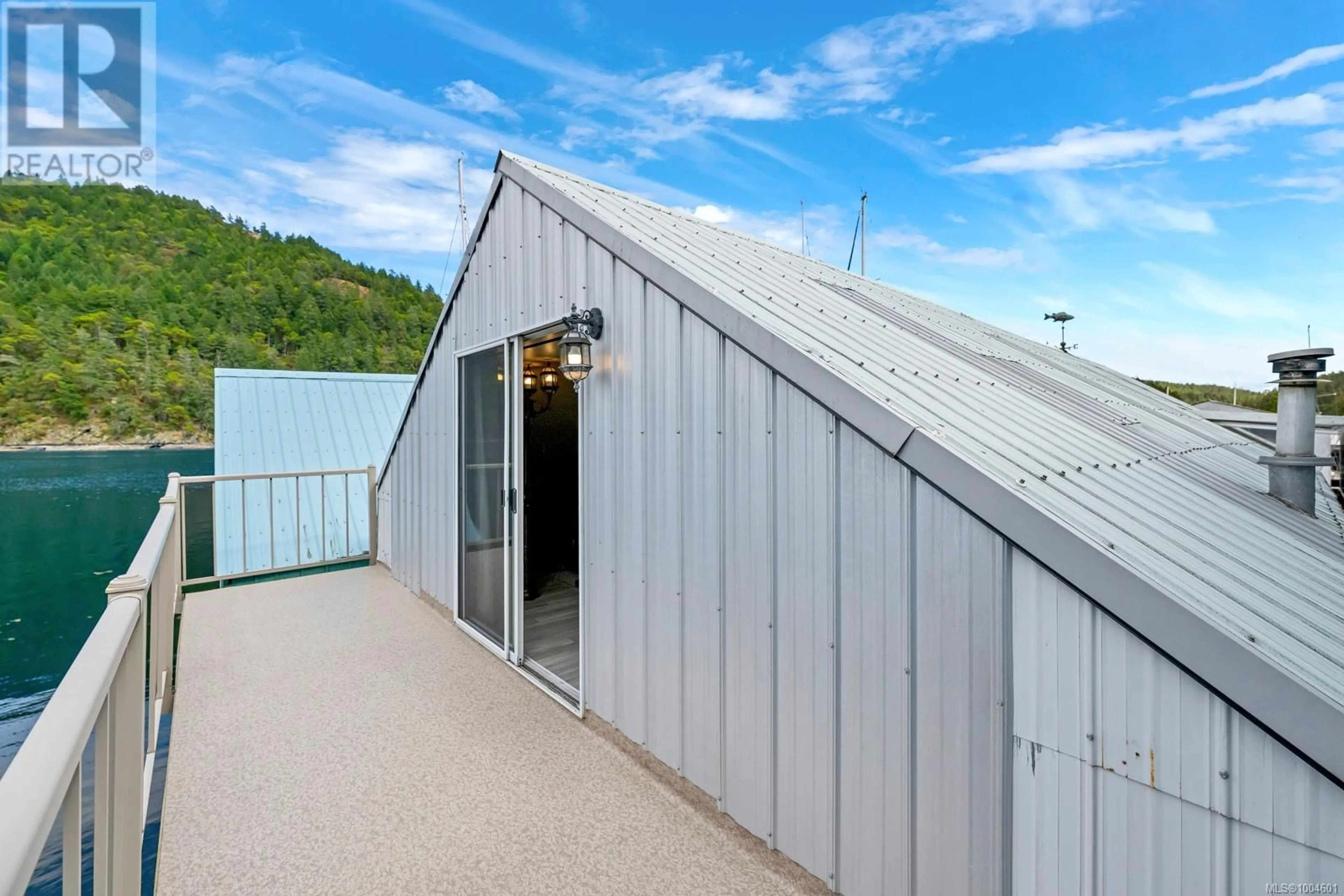 Shed for D4 - 3540 TRANS CANADA HIGHWAY, Langford British Columbia V9B6B6