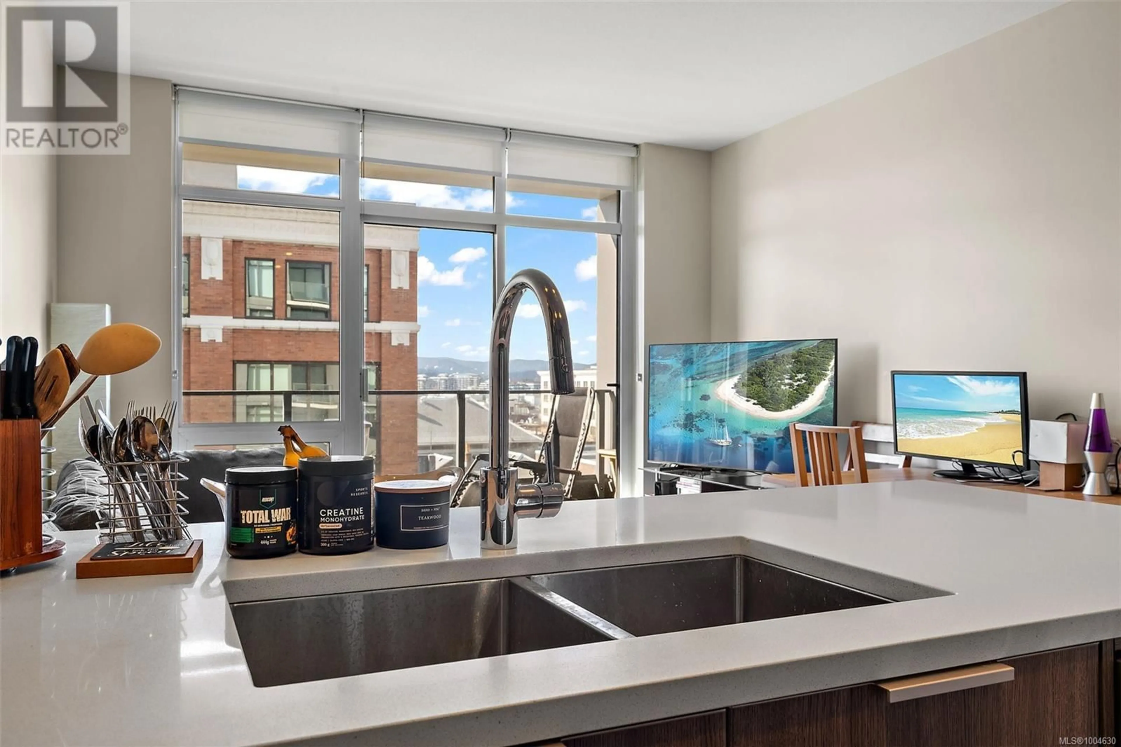 Open concept kitchen, unknown for 610 - 728 YATES STREET, Victoria British Columbia V8W0C8