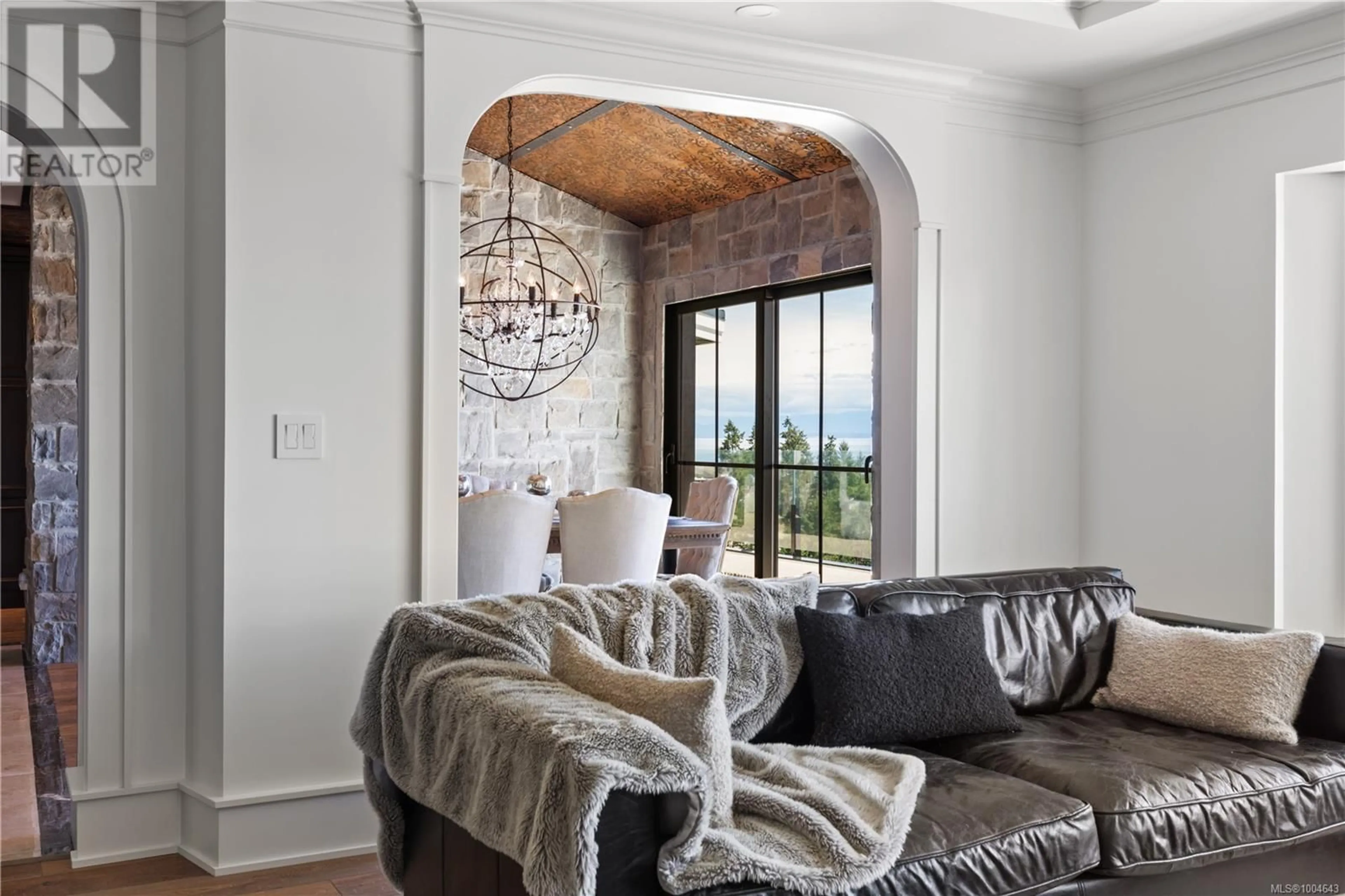 Indoor entryway for 2230 CHELSEA PLACE, Nanoose Bay British Columbia V9P9G5
