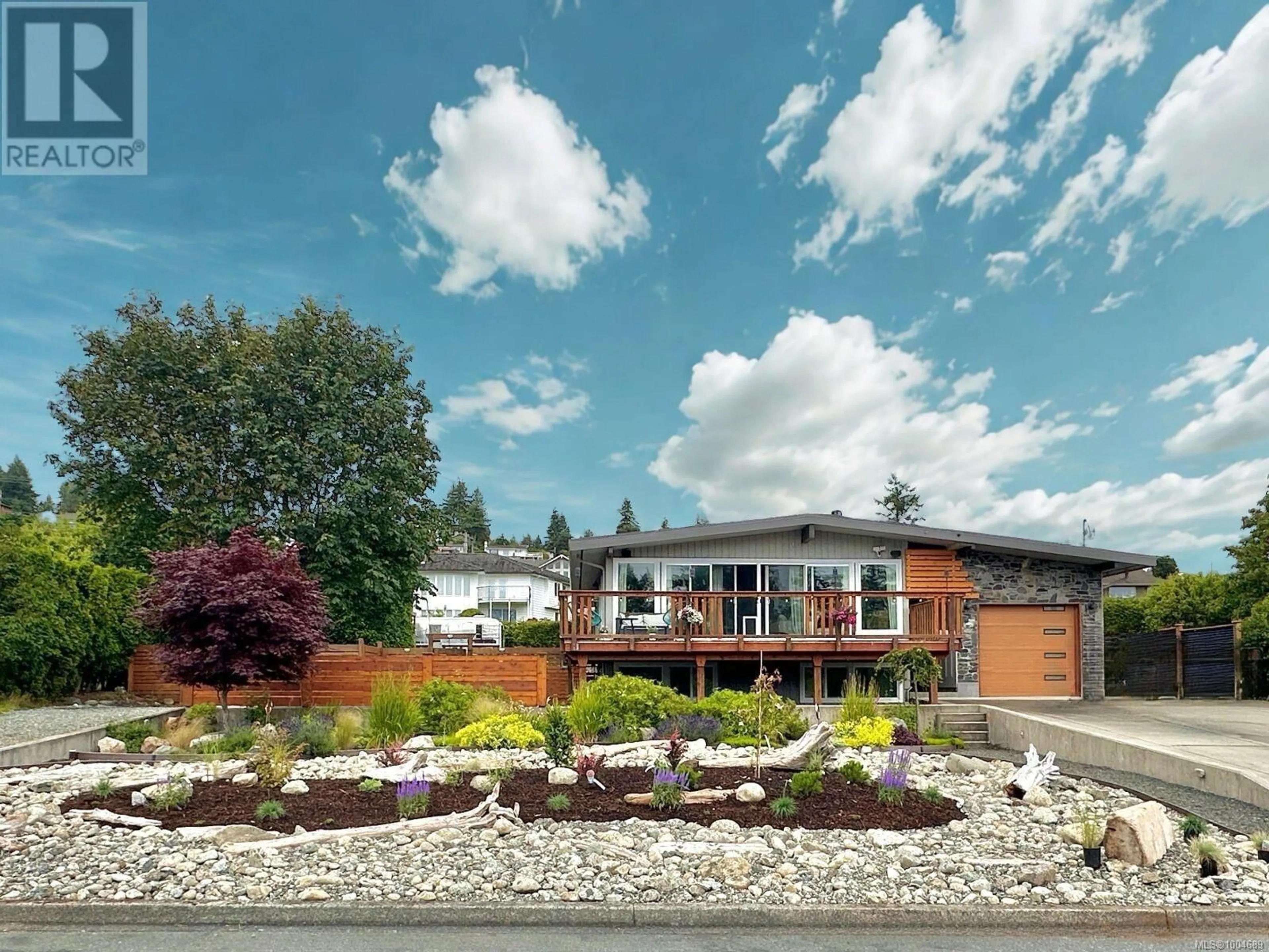 Home with brick exterior material, street for 260 CARNEGIE STREET, Campbell River British Columbia V9W2J5