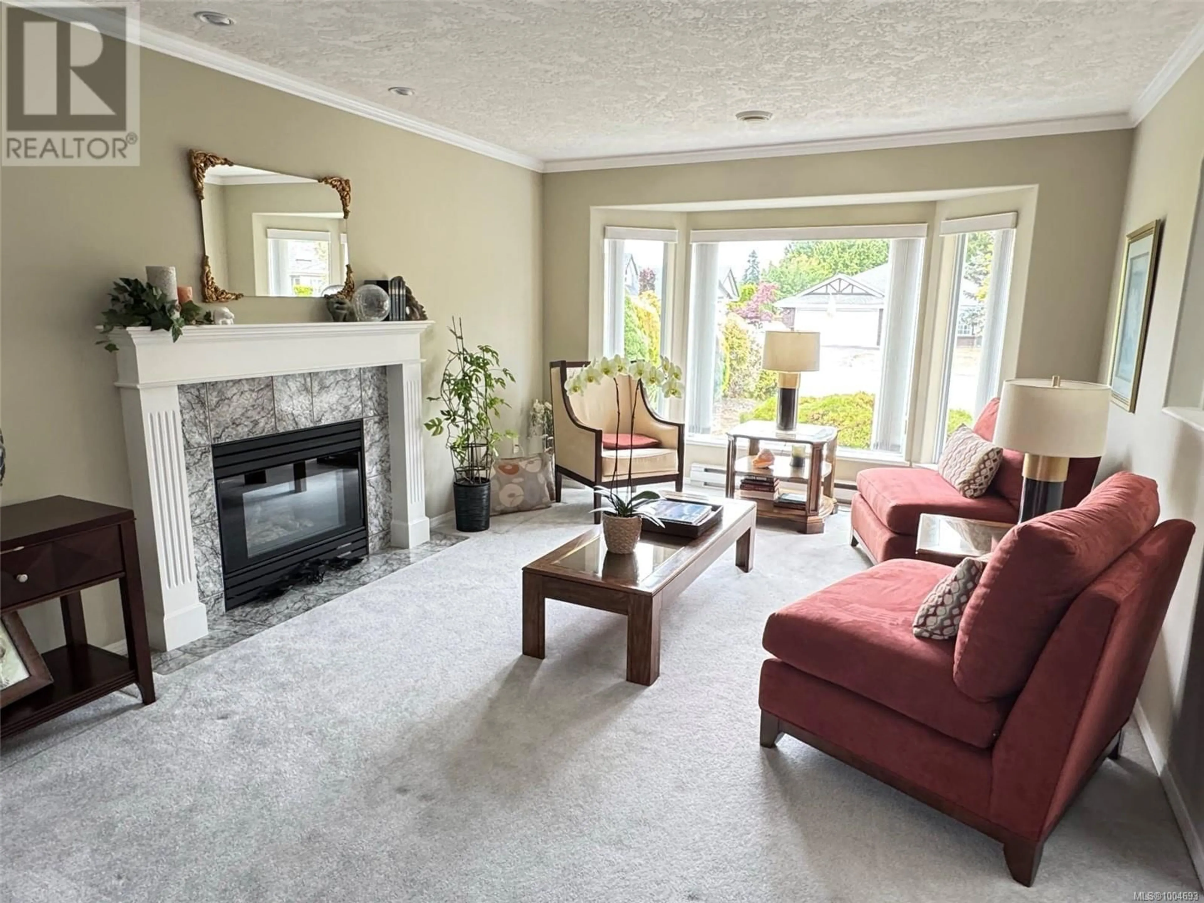 Living room with furniture, unknown for 1163 WELLINGTON DRIVE, Qualicum Beach British Columbia V9K2H6