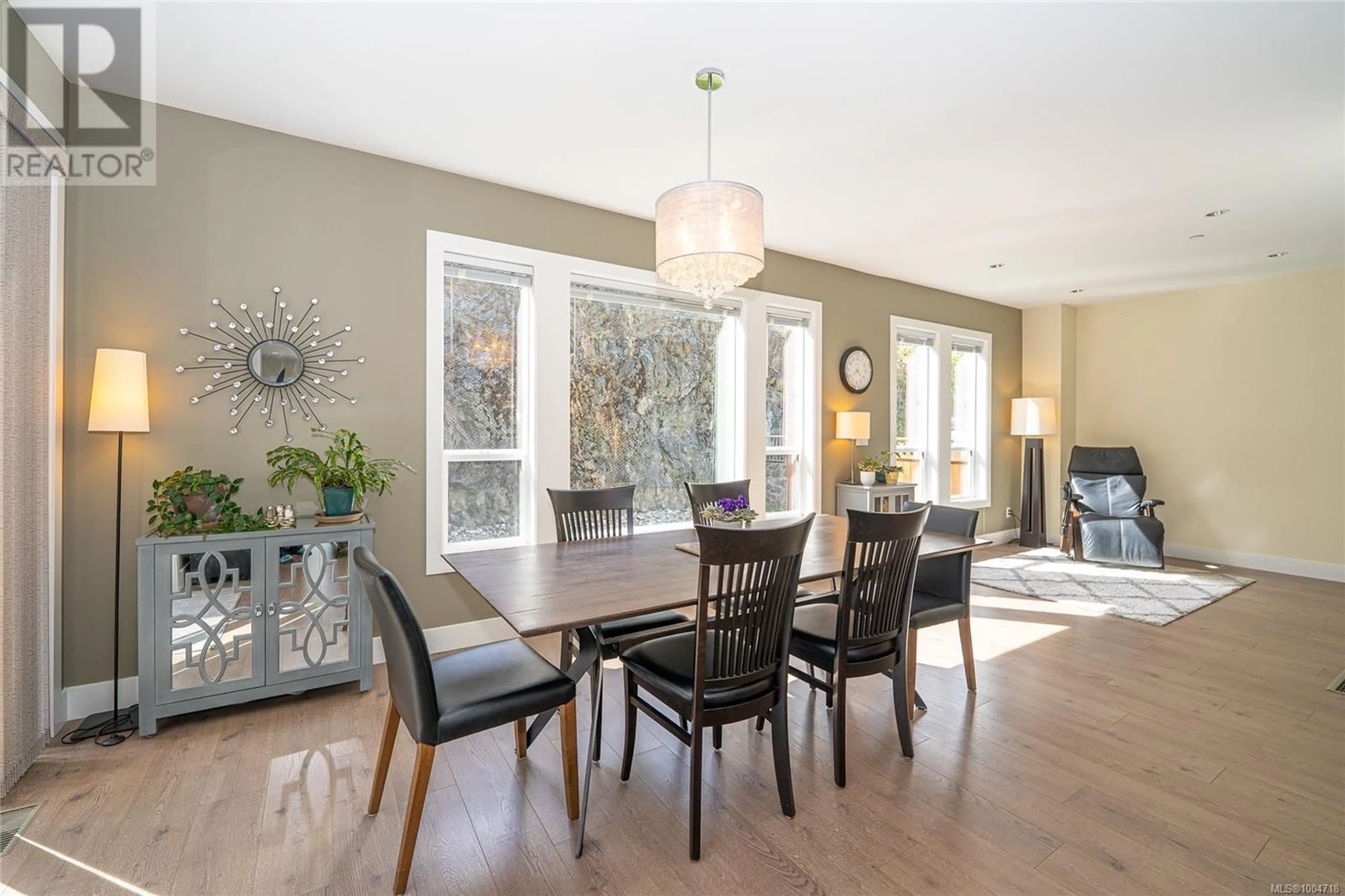 Dining room, wood/laminate floor for 320 SELICA ROAD, Langford British Columbia V9B4X2
