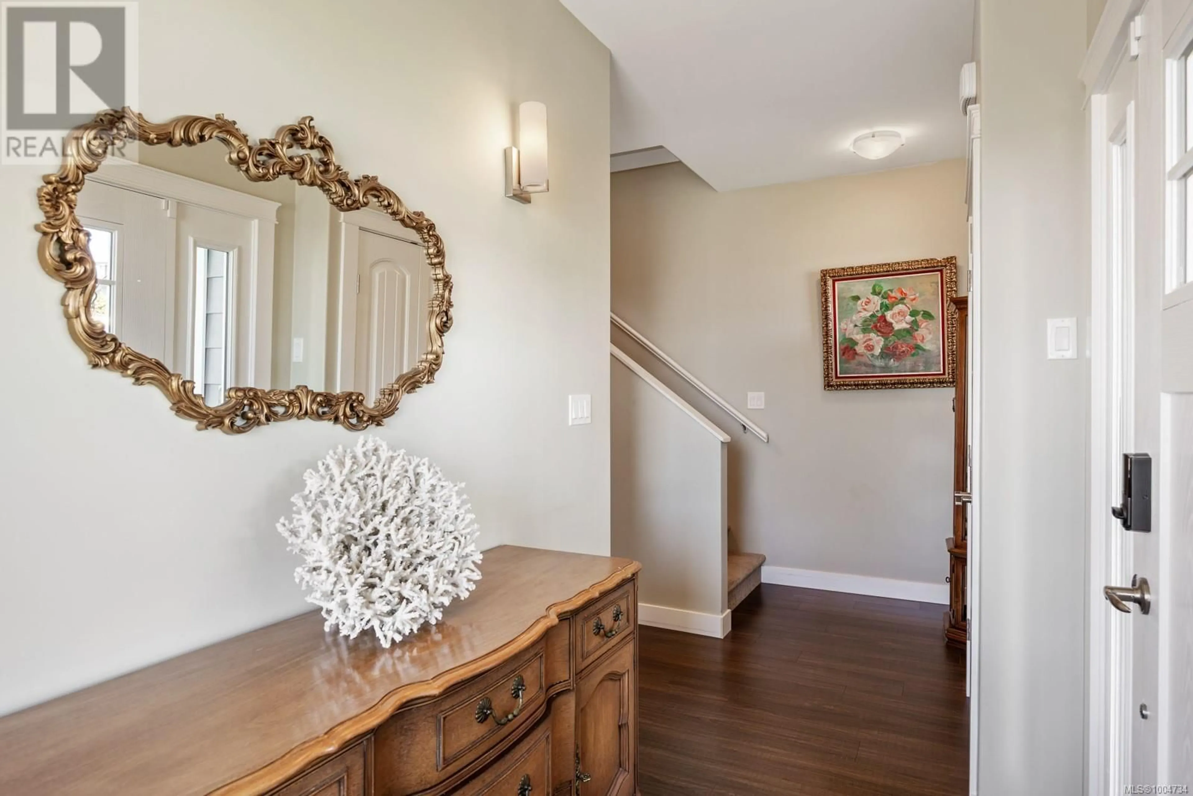 Indoor entryway for 4064 SOUTHWALK DRIVE, Courtenay British Columbia V9N0B3