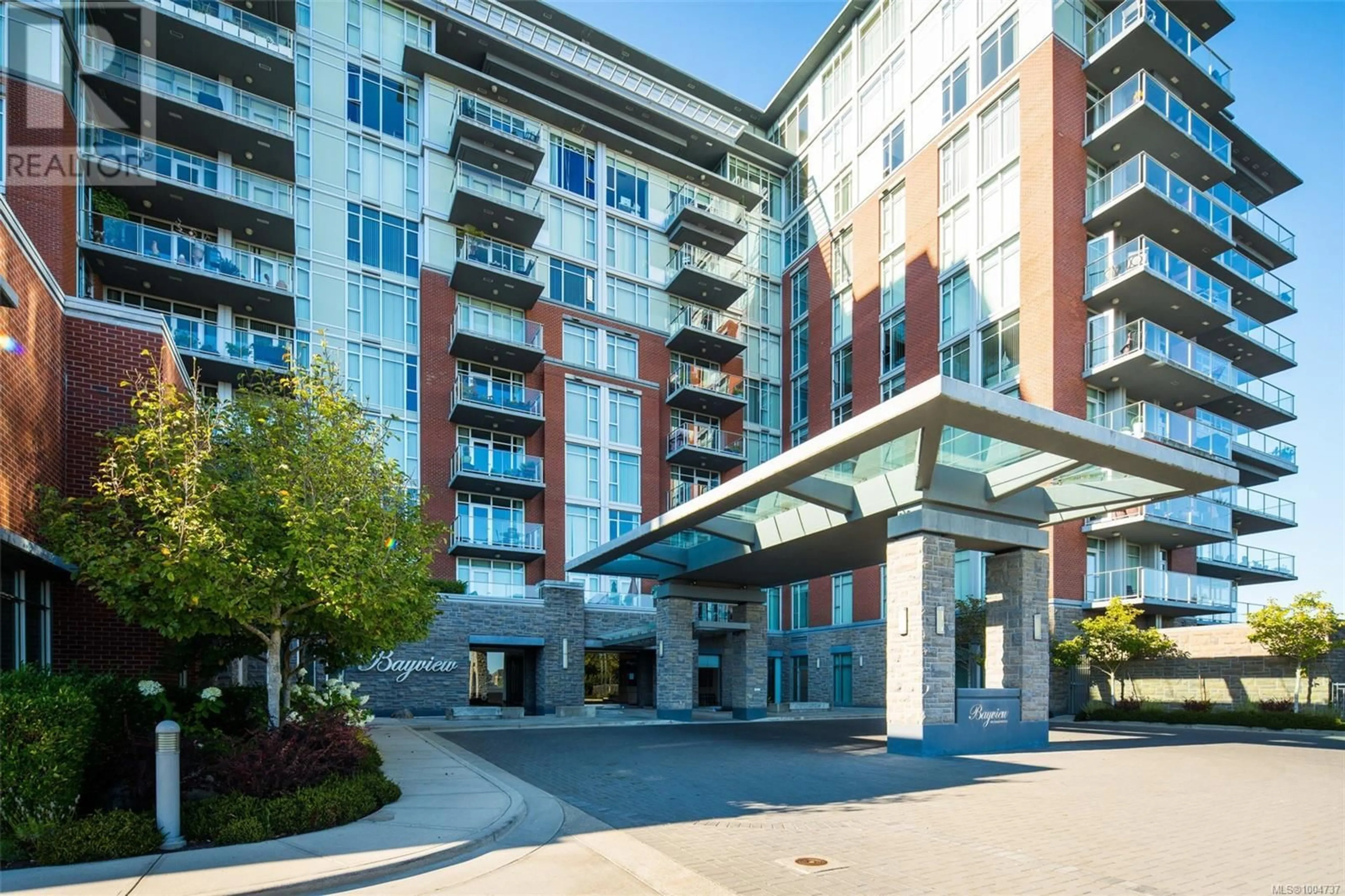 Patio, building for 208 - 100 SAGHALIE ROAD, Victoria British Columbia V9A0A1