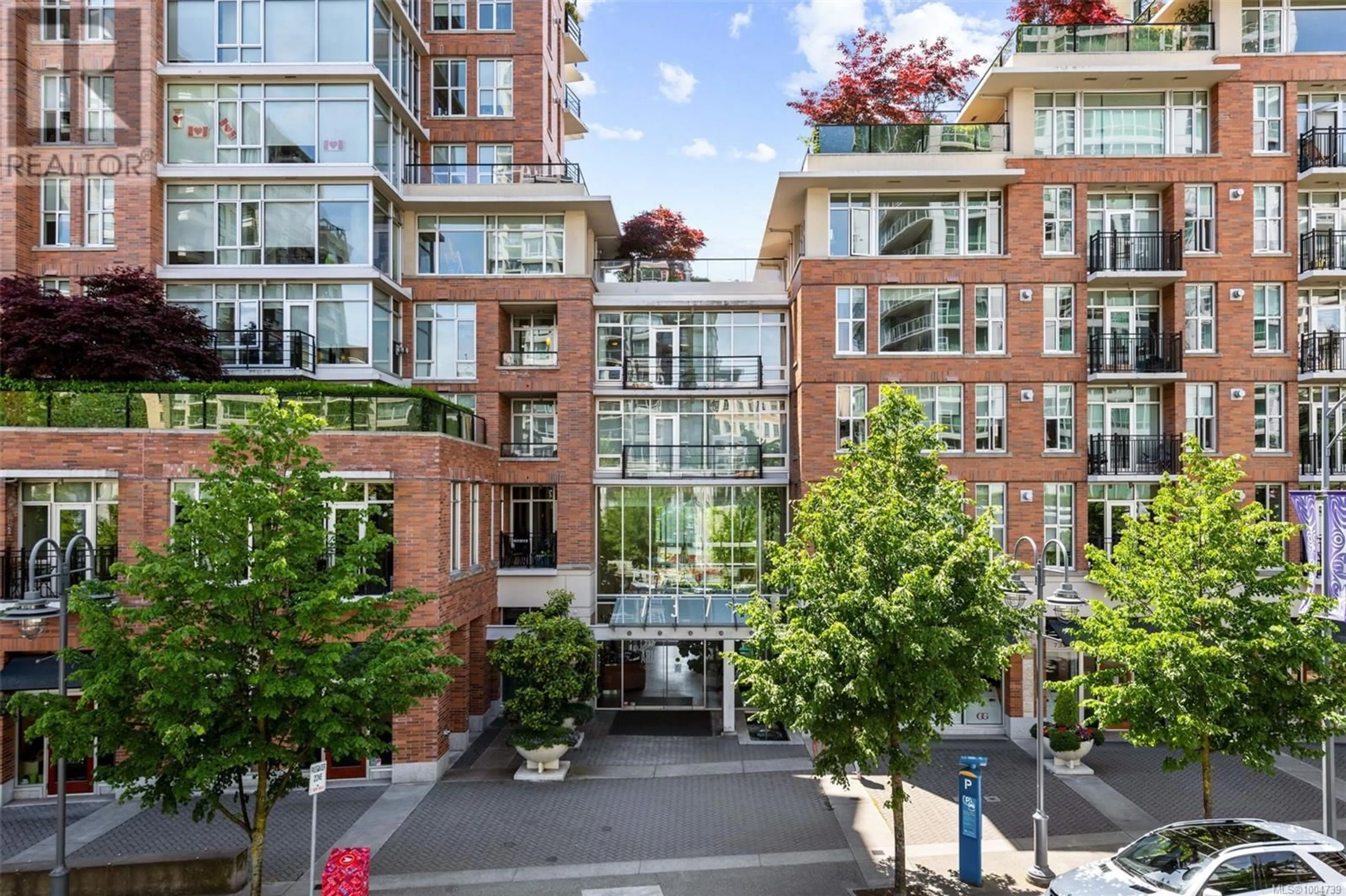 Patio, city buildings view from balcony for N408 - 737 HUMBOLDT STREET, Victoria British Columbia V8W1B1