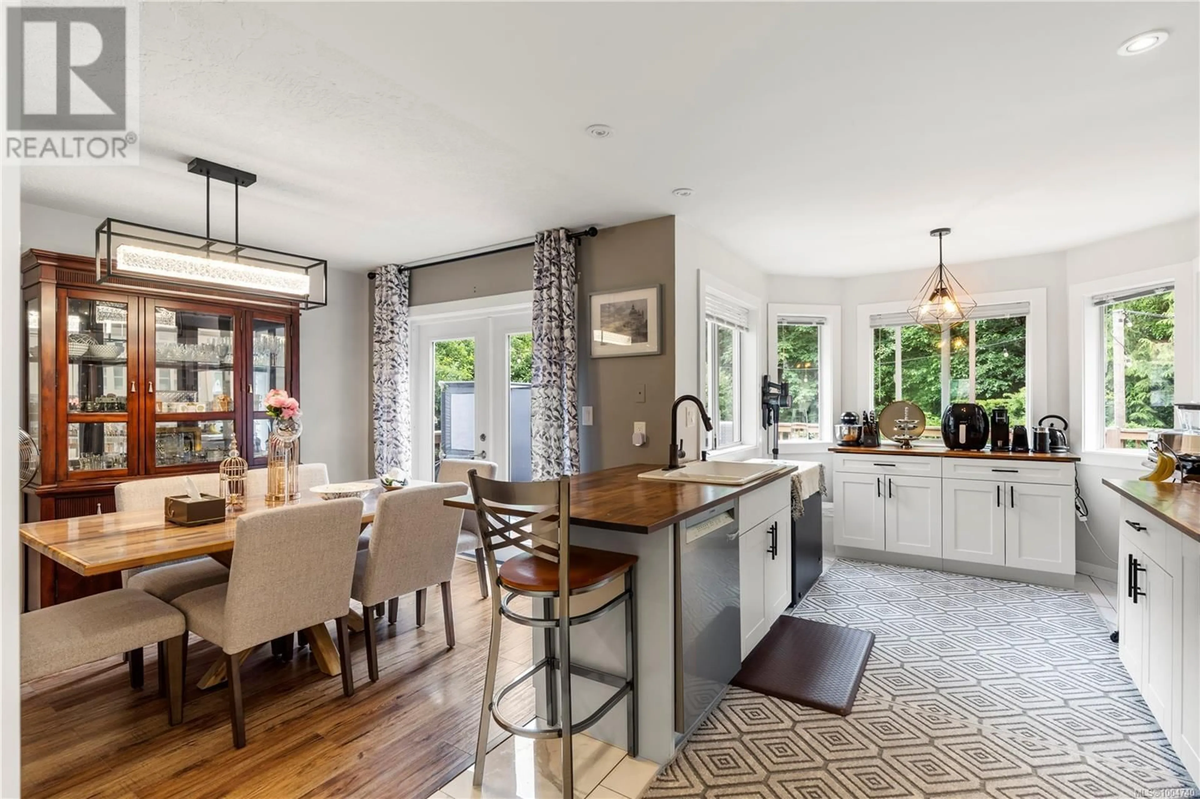 Open concept kitchen, ceramic/tile floor for 5839 BLYTHWOOD ROAD, Sooke British Columbia V9Z0G3