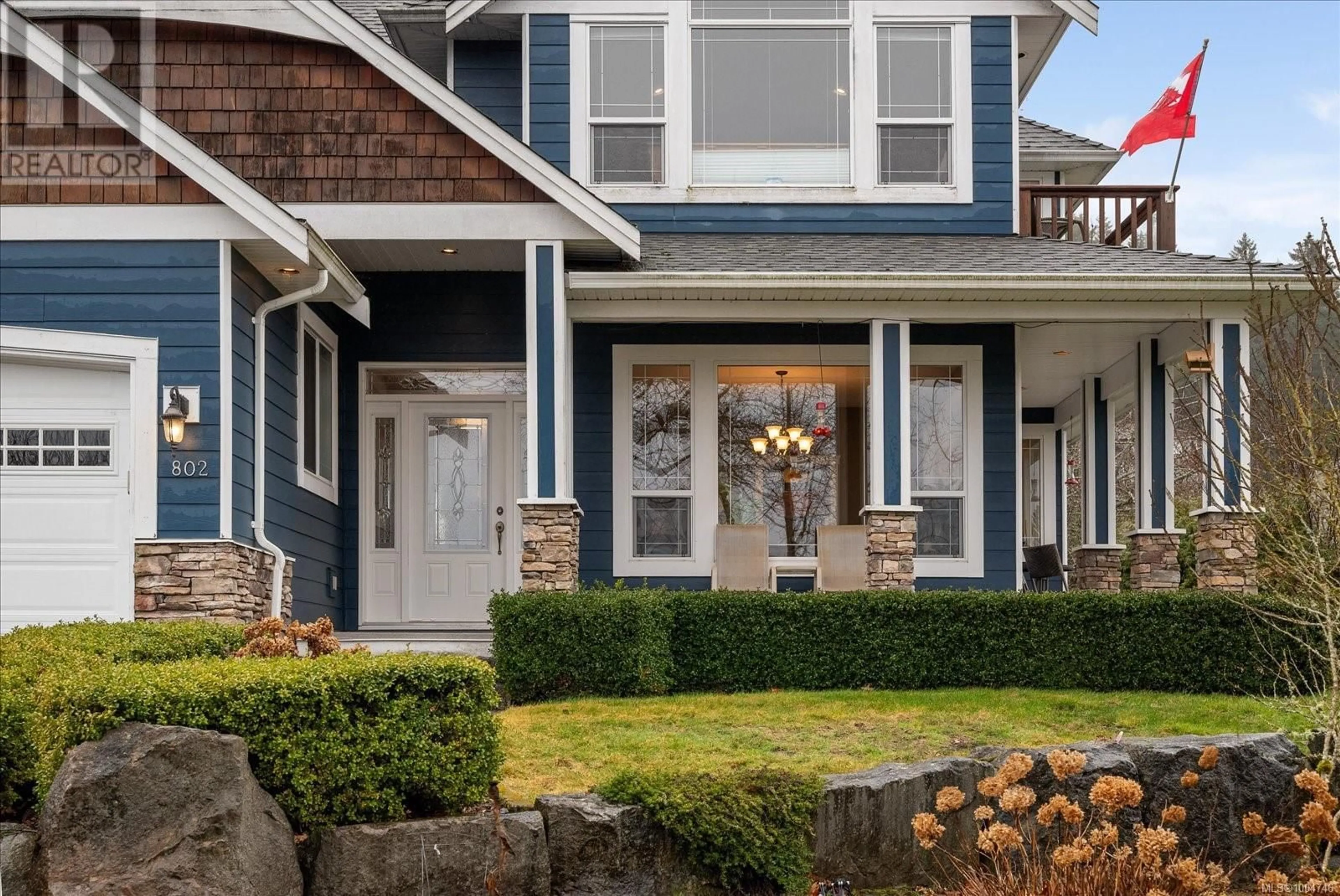 Home with vinyl exterior material, street for 802 CRAIG ROAD, Ladysmith British Columbia V9G2C4