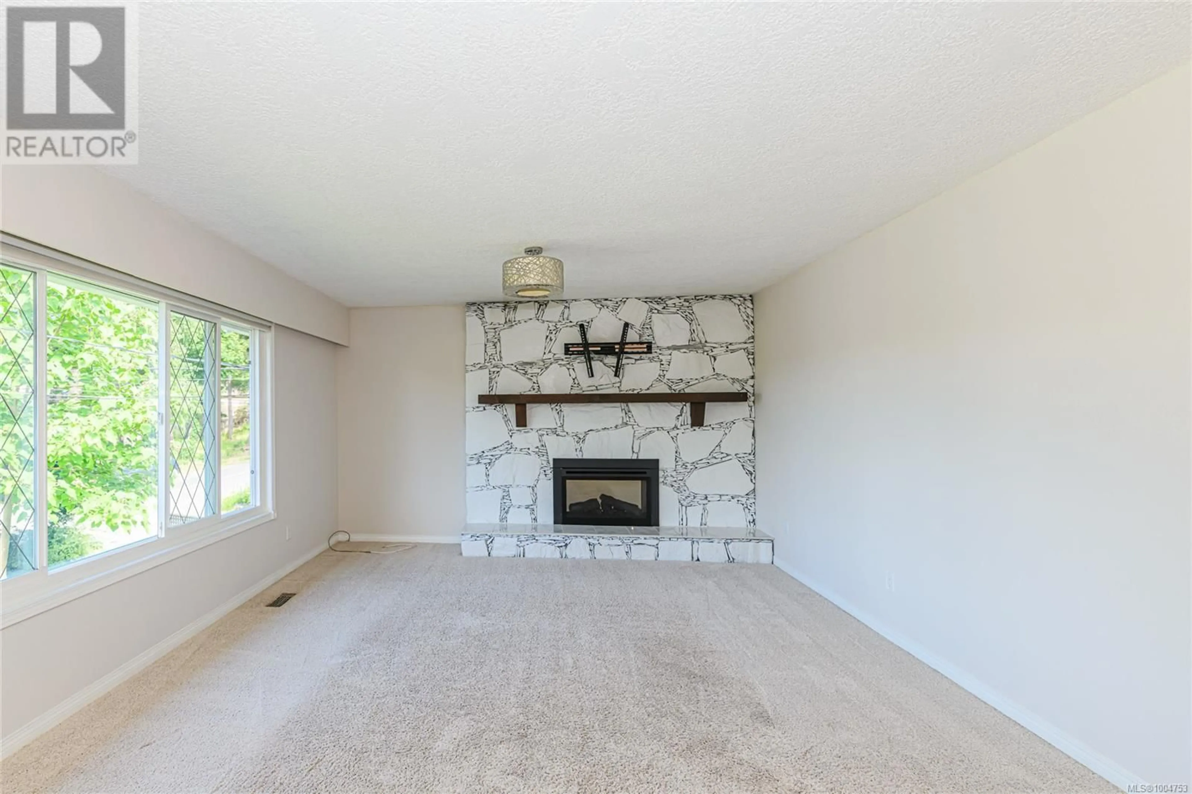 A pic of a room for 6896 WOODWARD DRIVE, Central Saanich British Columbia V8M1A9