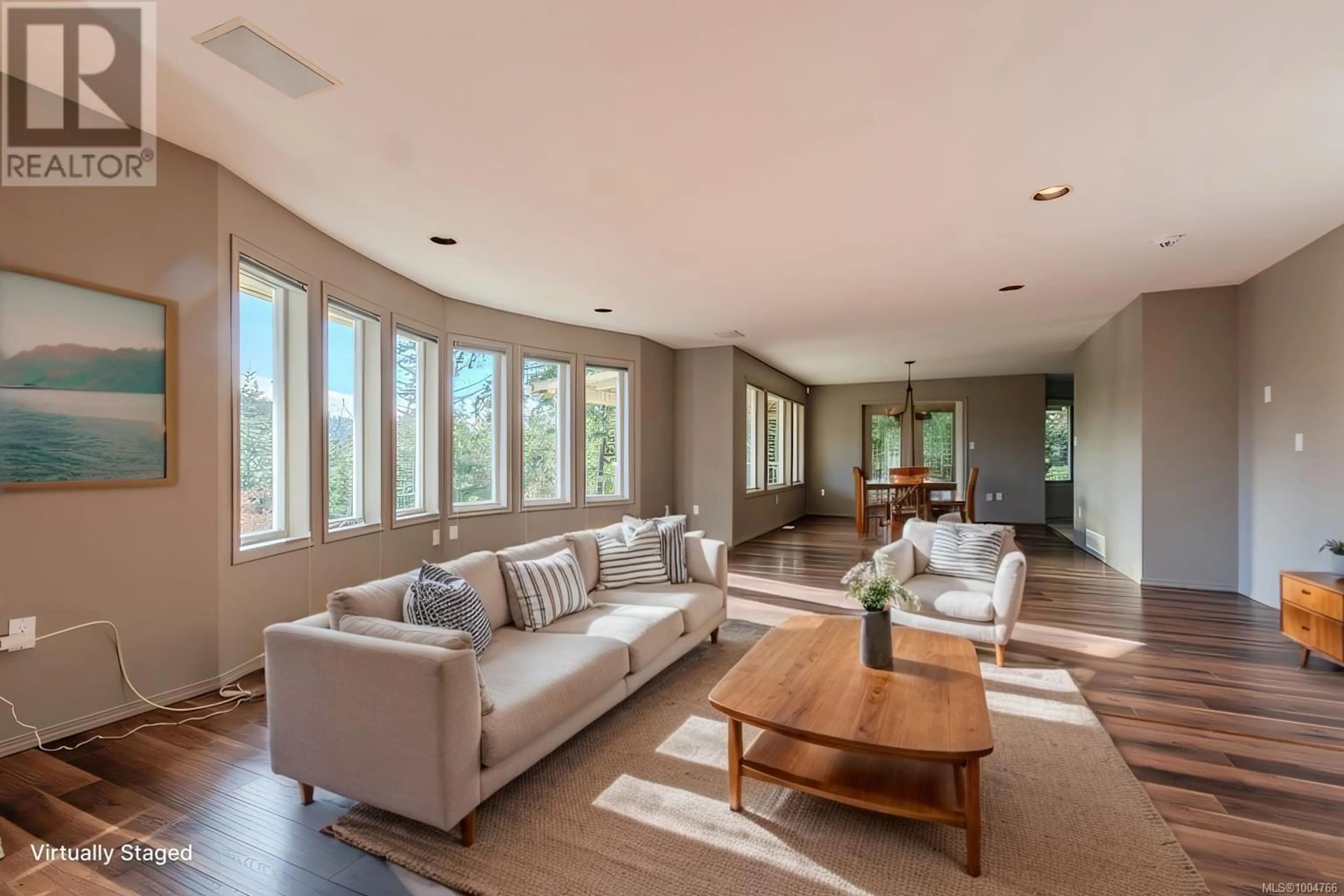 Living room with furniture, unknown for 6318 GENOA BAY ROAD, Duncan British Columbia V9L5Y4