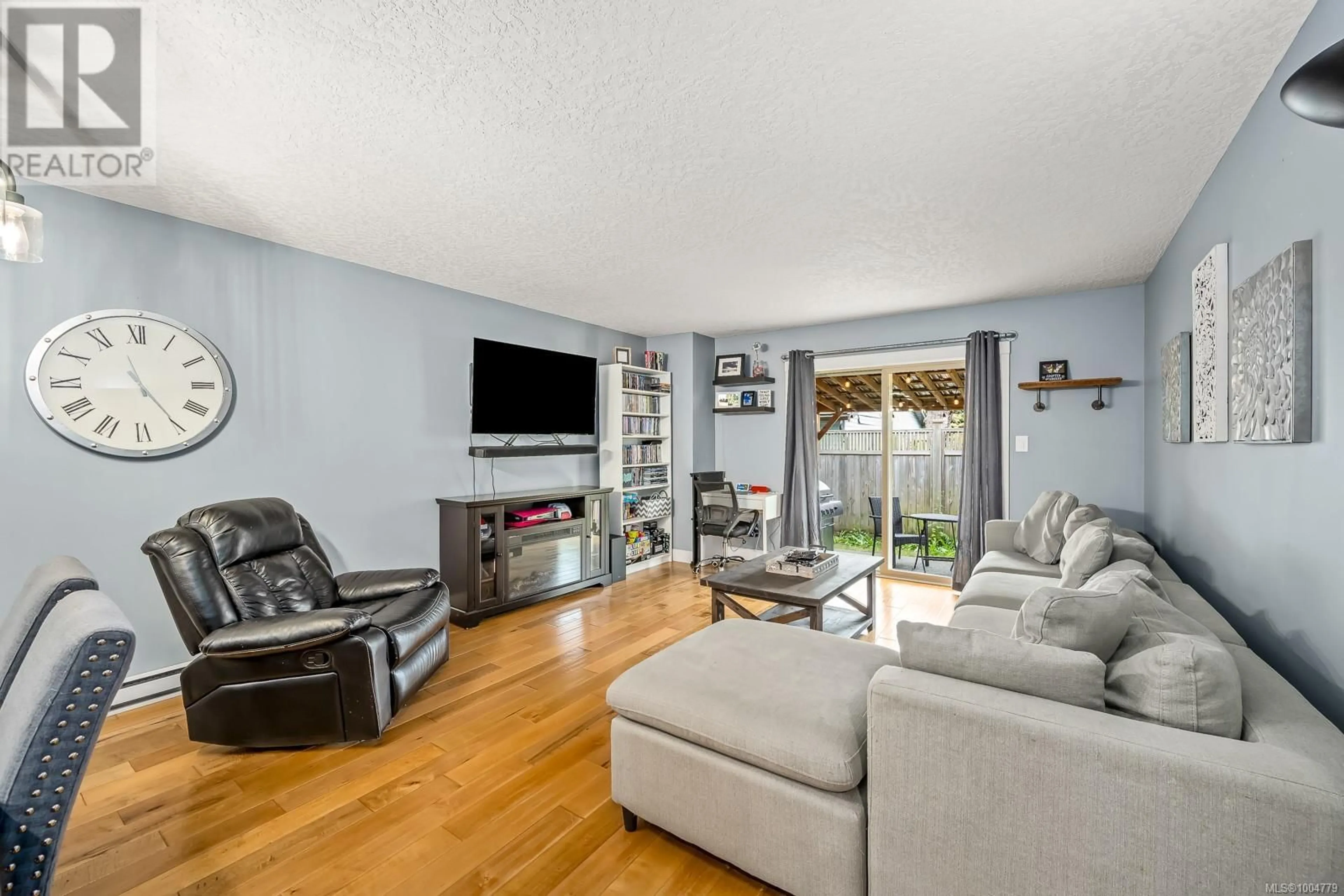 Living room with furniture, unknown for 3 - 1620 PIERCY AVENUE, Courtenay British Columbia V9N3E9