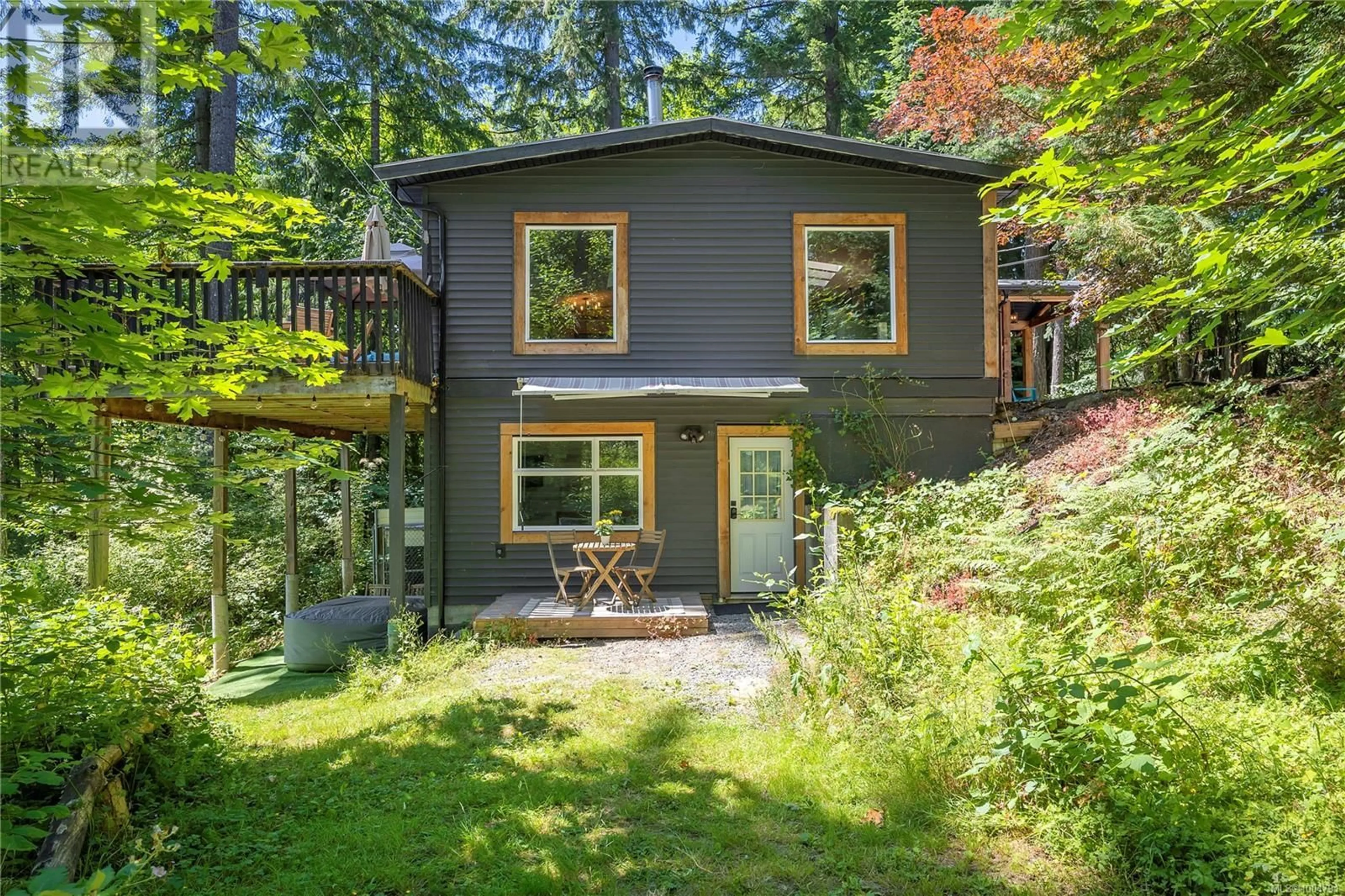 Patio, unknown for 3680 GIBBINS ROAD, Duncan British Columbia V9L6E8