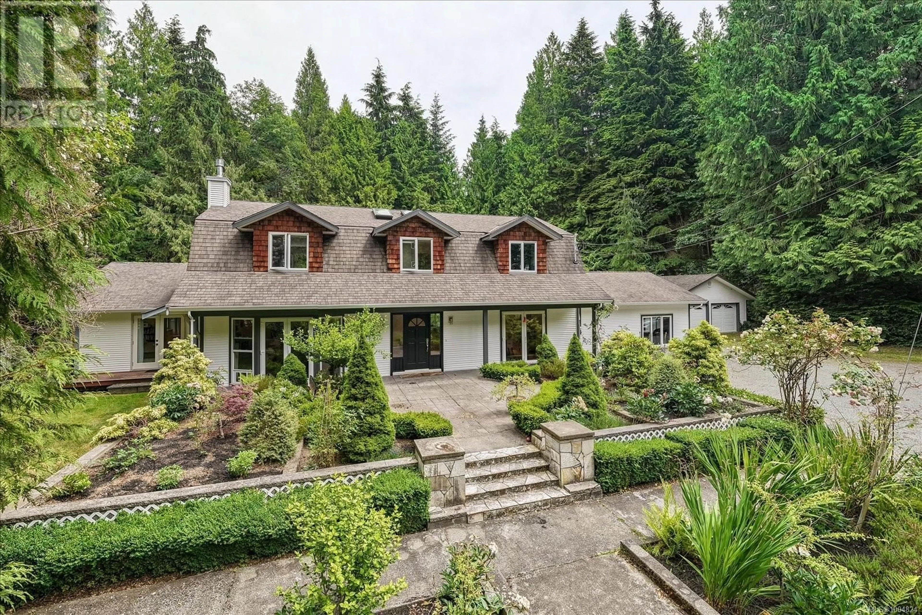 A pic from outside/outdoor area/front of a property/back of a property/a pic from drone, unknown for 6940 JACKS ROAD, Lantzville British Columbia V0R2H0