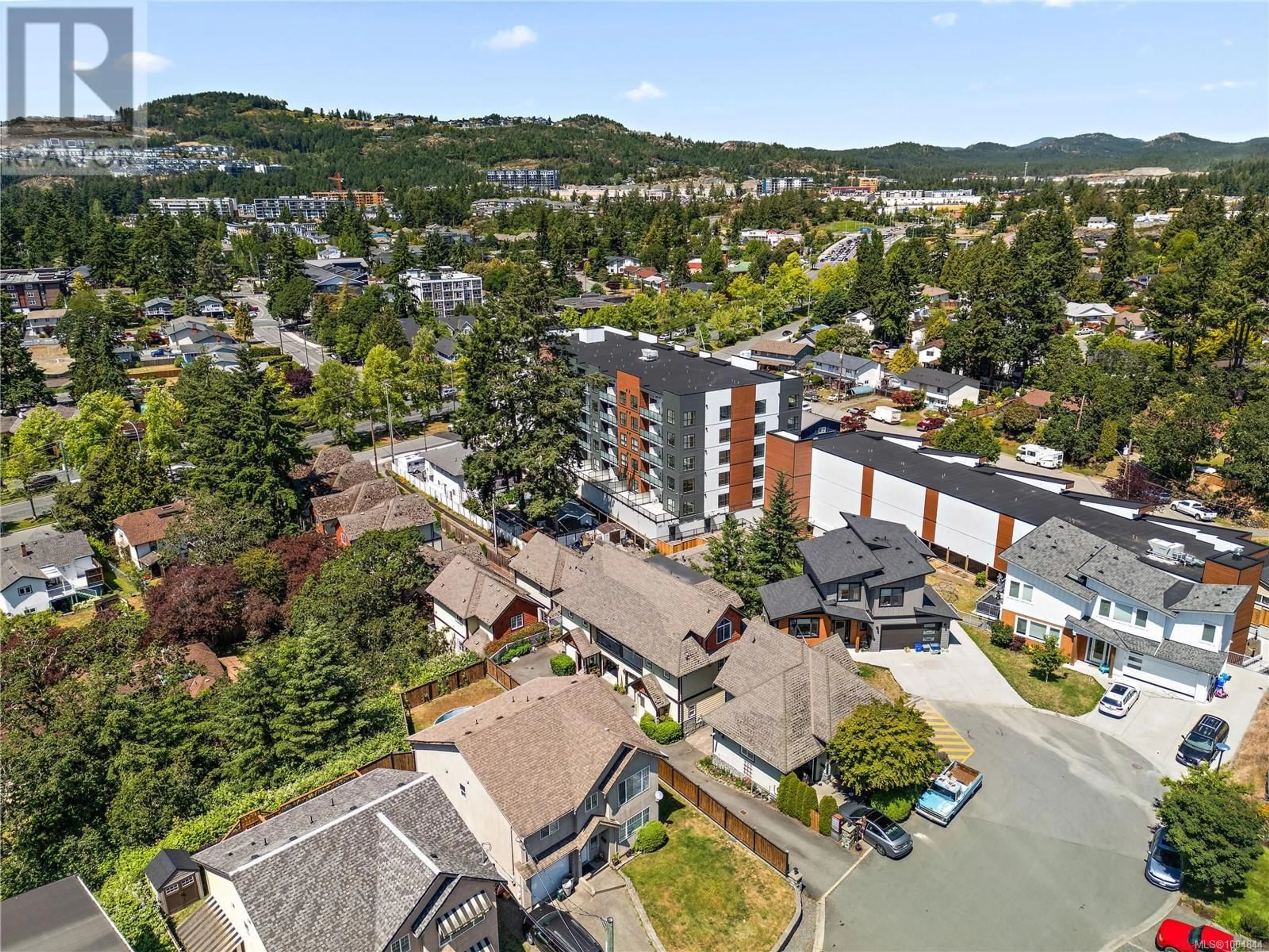 A pic from outside/outdoor area/front of a property/back of a property/a pic from drone, unknown for 106 - 2678 WINSTER ROAD, Langford British Columbia V9B3R8