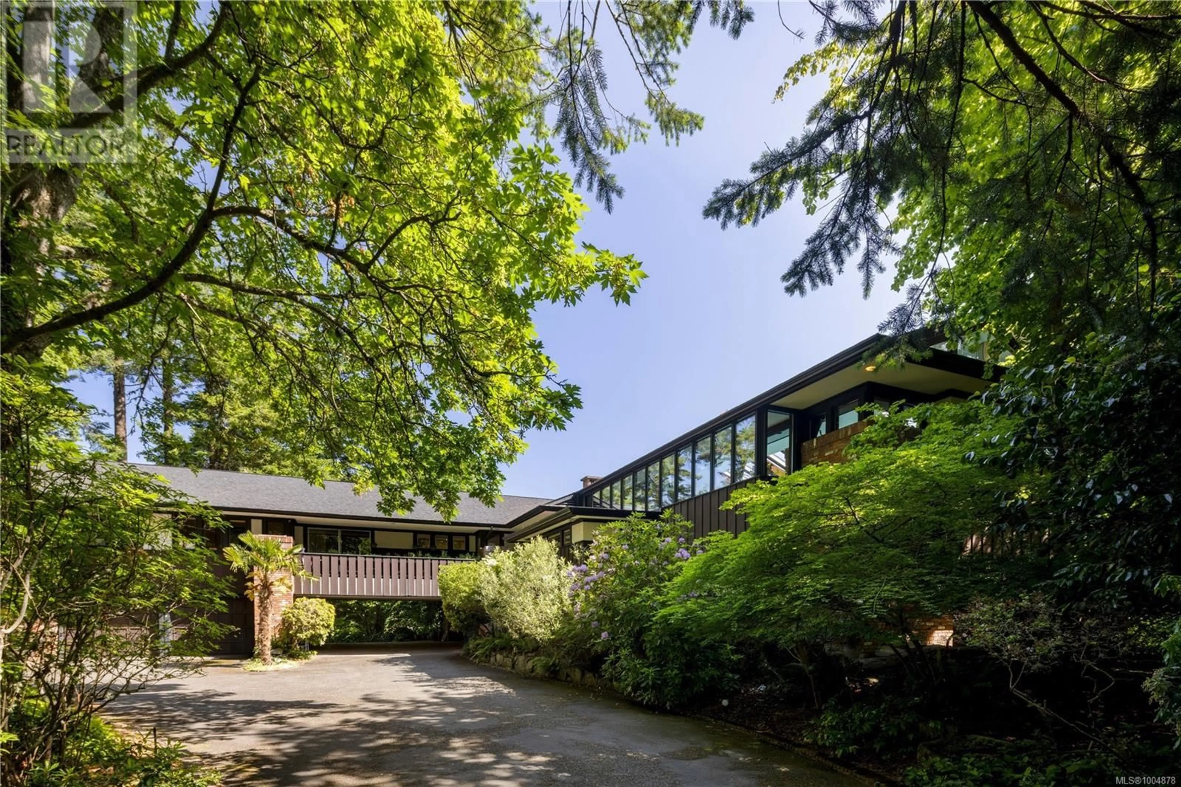 Unknown for 1996 FERNDALE ROAD, Saanich British Columbia V8N2Y6
