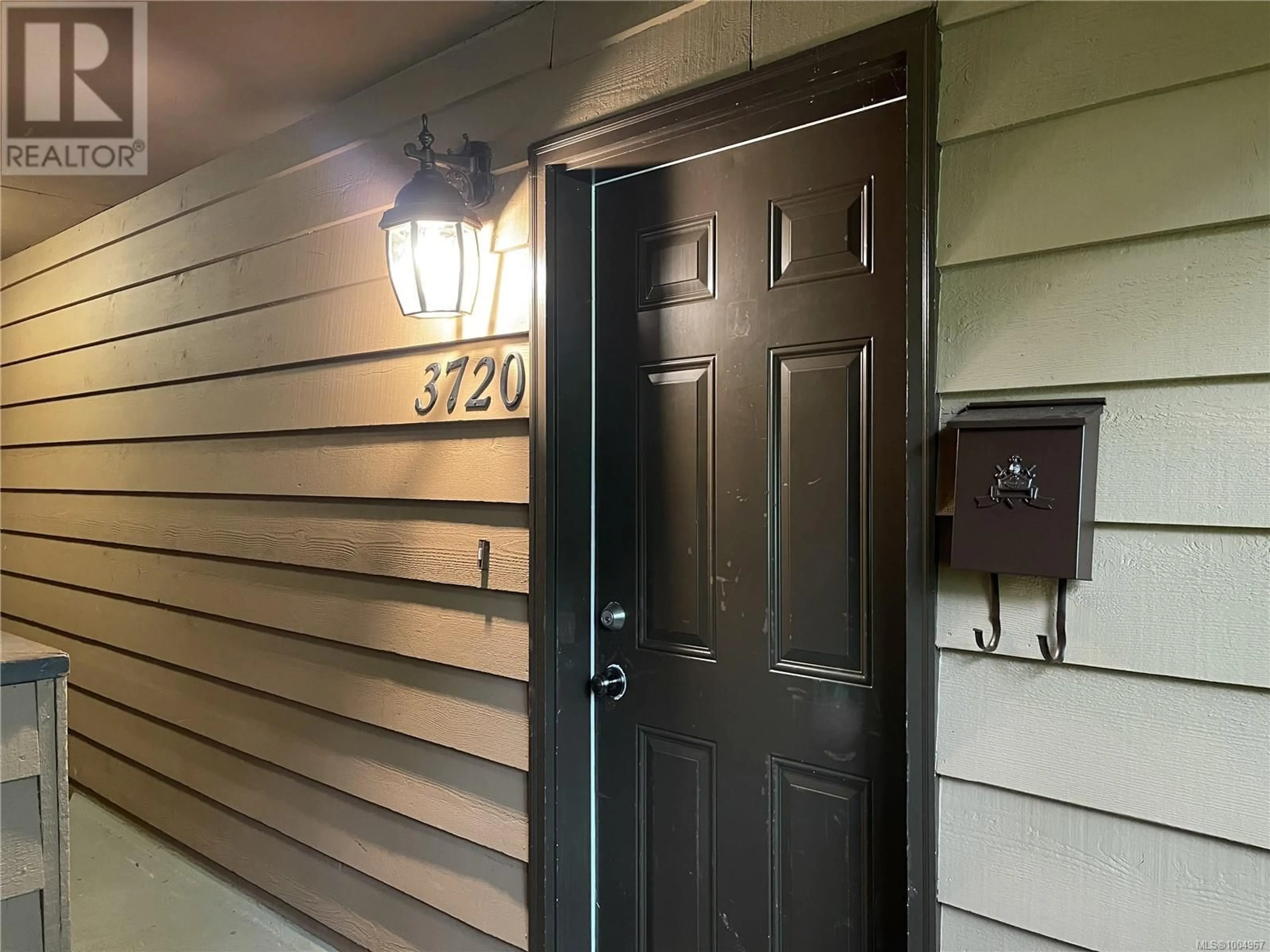 Indoor entryway for 3720 ARGYLE WAY, Port Alberni British Columbia V9Y8A6