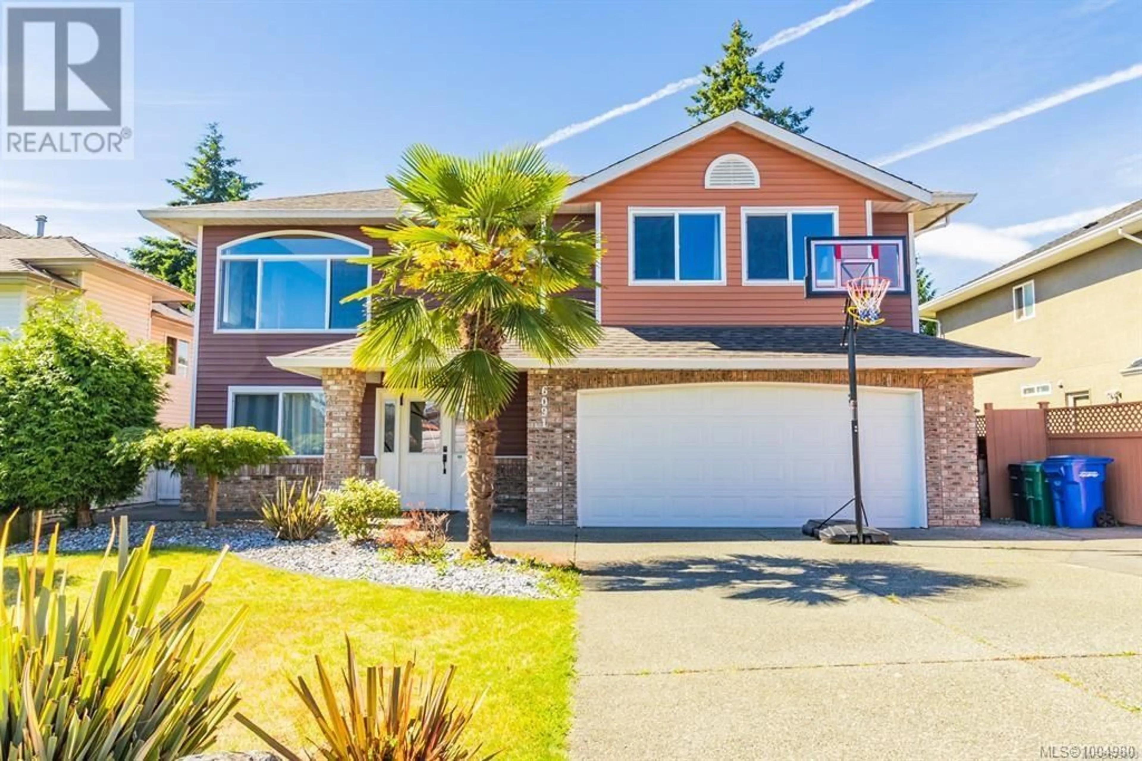 Home with vinyl exterior material, water/lake/river/ocean view for 6091 SIERRA WAY, Nanaimo British Columbia V9V1R8