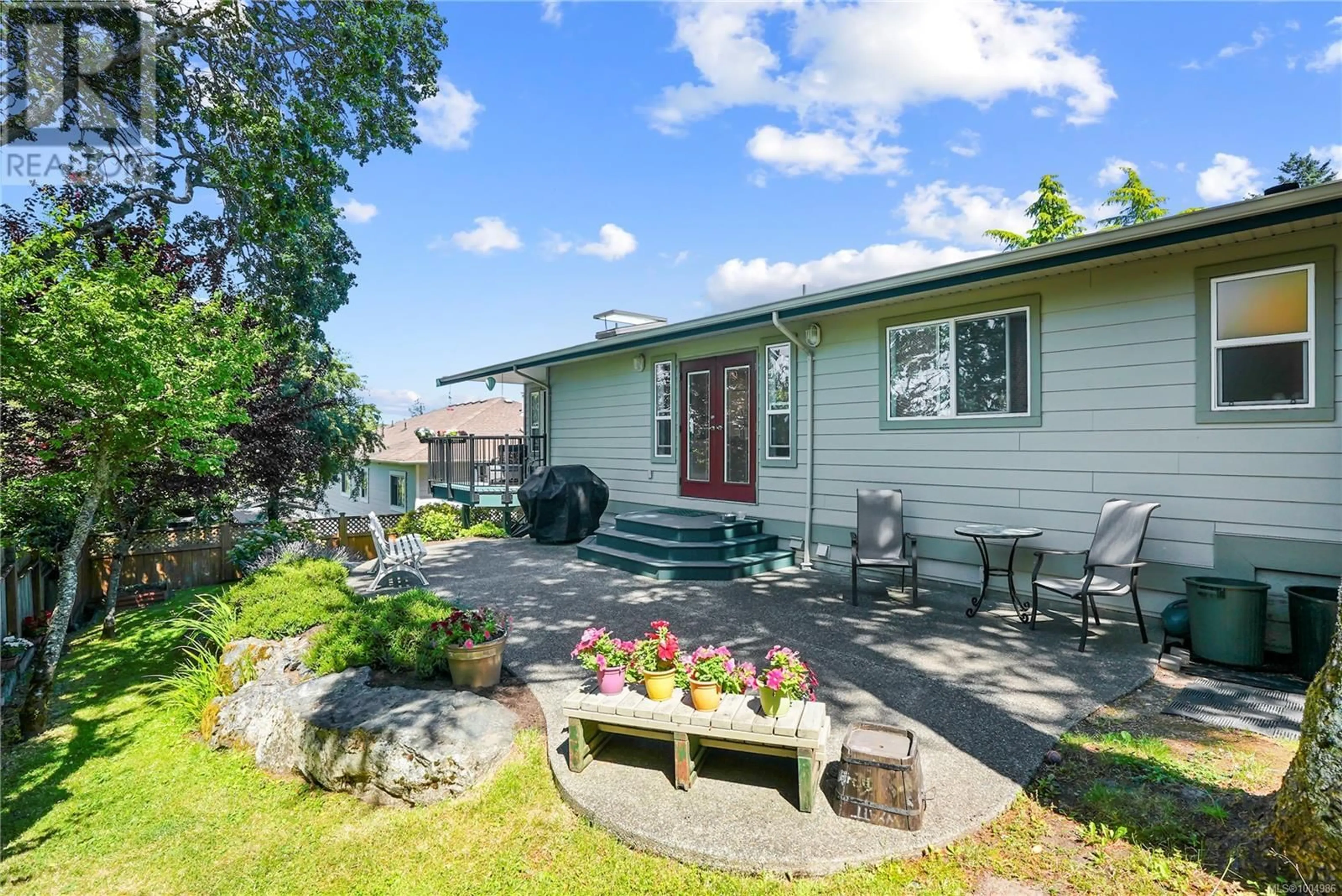 Unknown for 4 - 915 GLEN VALE ROAD, Esquimalt British Columbia V9A6N1