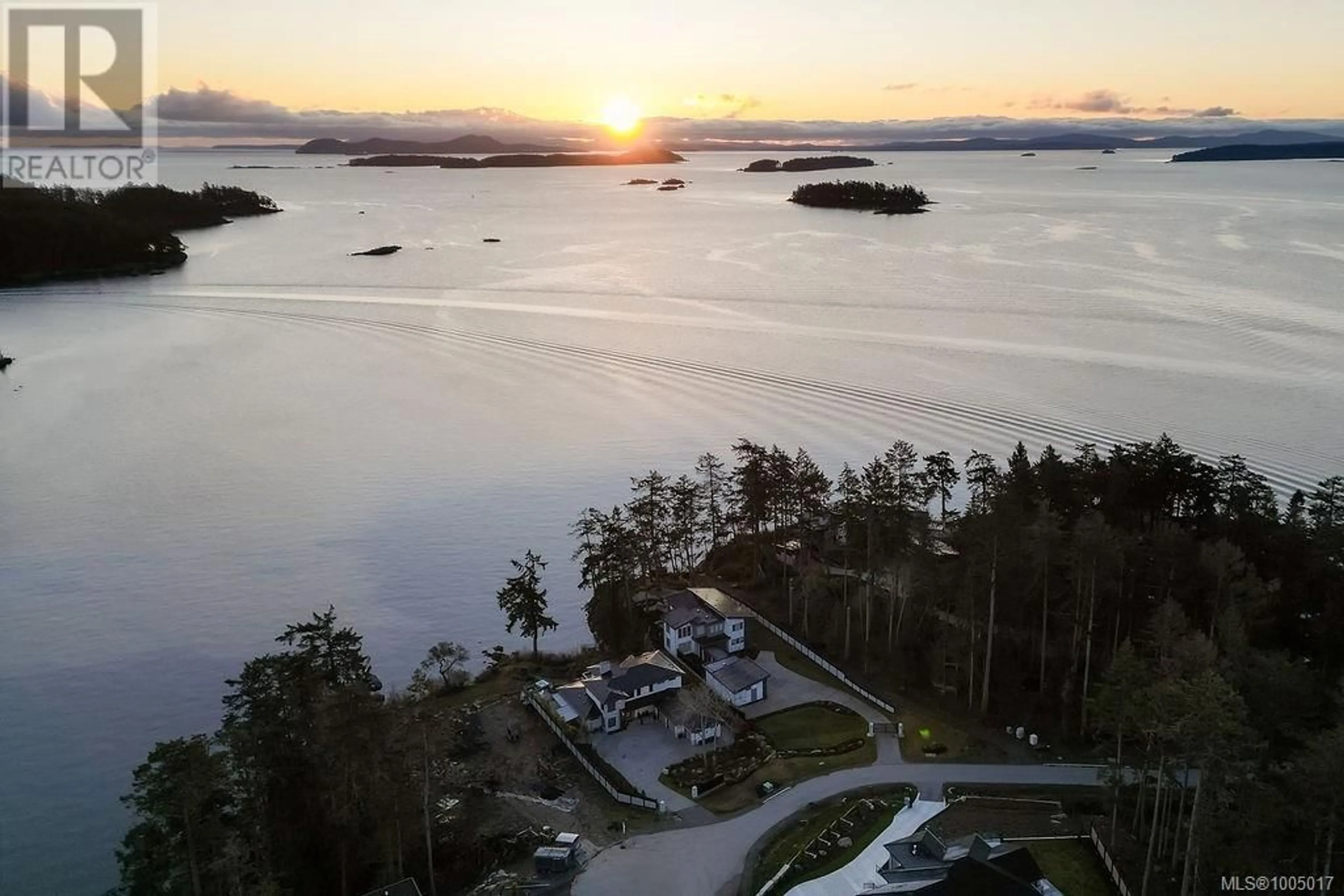 A pic from outside/outdoor area/front of a property/back of a property/a pic from drone, water/lake/river/ocean view for 2481 TRYON ROAD, North Saanich British Columbia V8L5H8