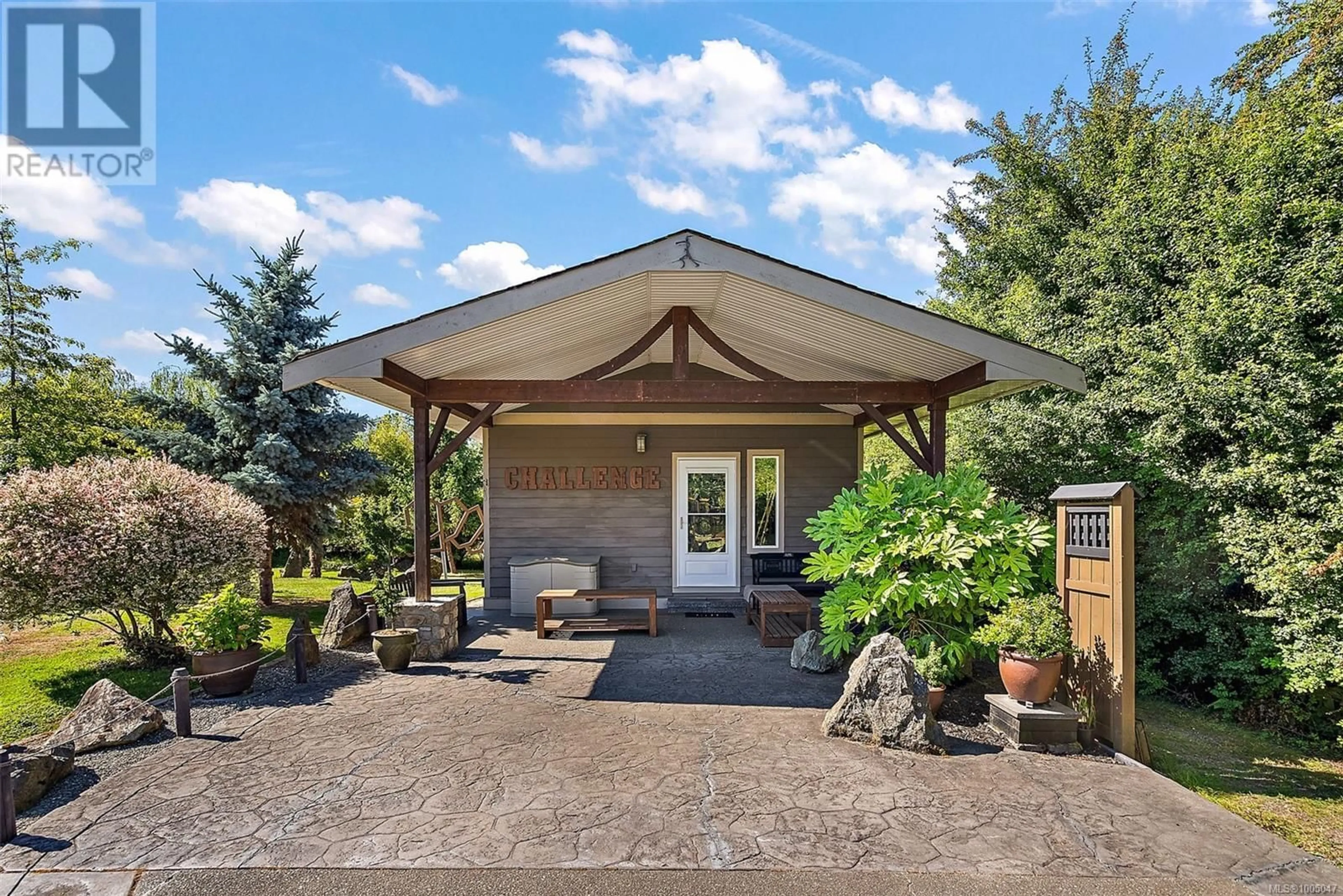 Unknown for 915 BIRCH ROAD, North Saanich British Columbia V8L5S2