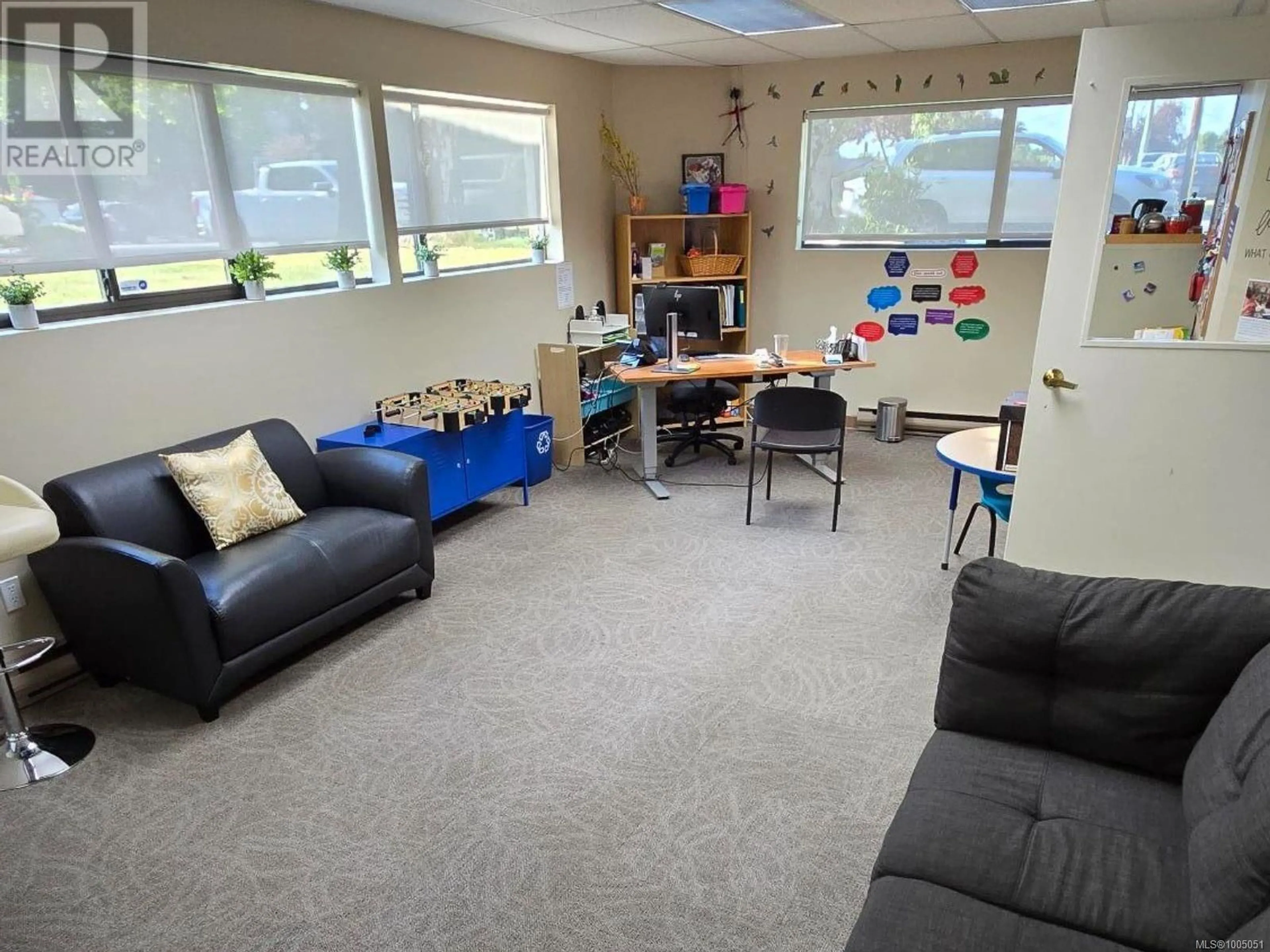 A pic of a room for 1 - 1595 BAY STREET, Victoria British Columbia V8R2B5