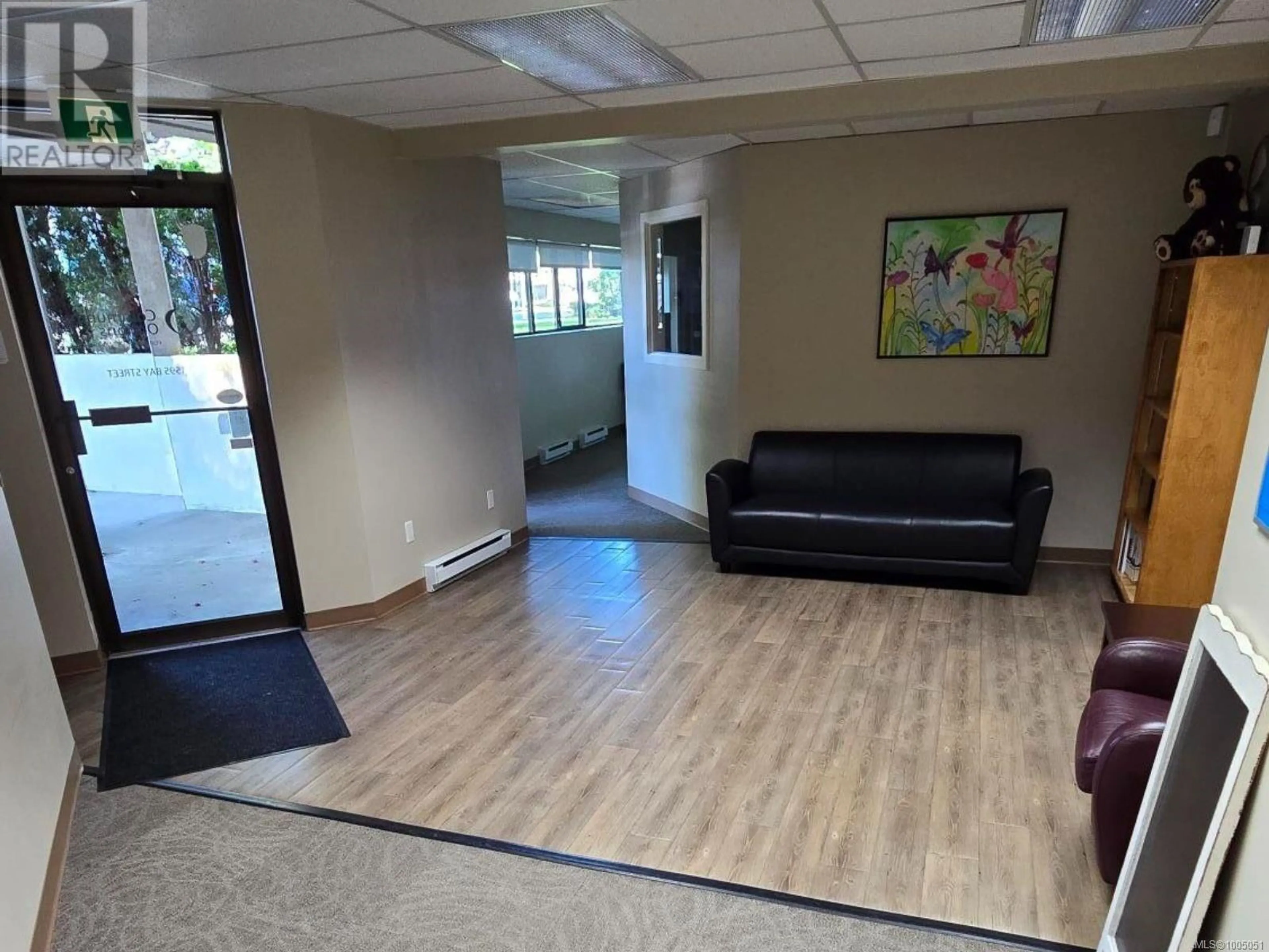 A pic of a room for 1 - 1595 BAY STREET, Victoria British Columbia V8R2B5
