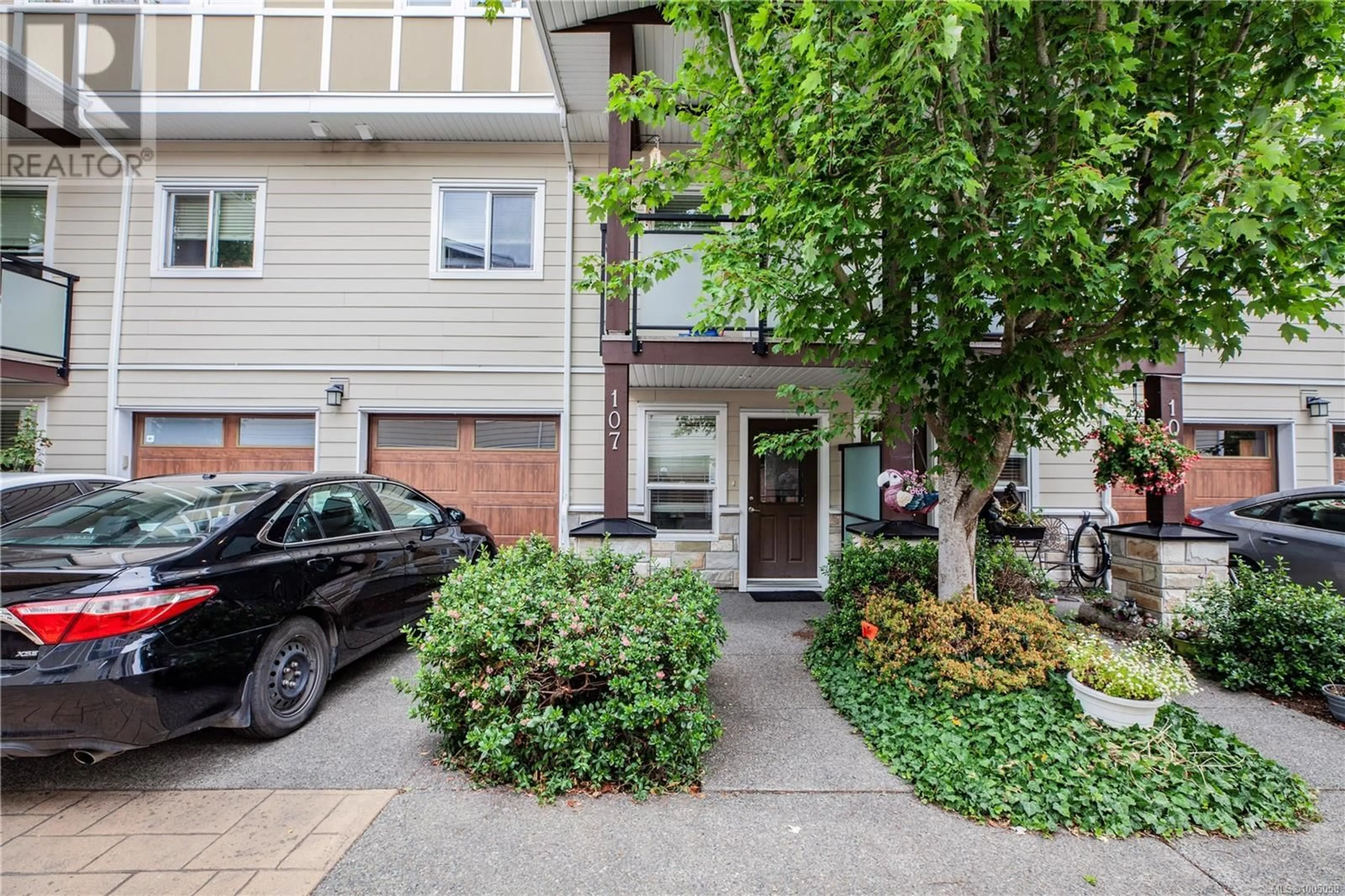 Patio, street for 107 - 2889 CARLOW ROAD, Langford British Columbia V9B2S3