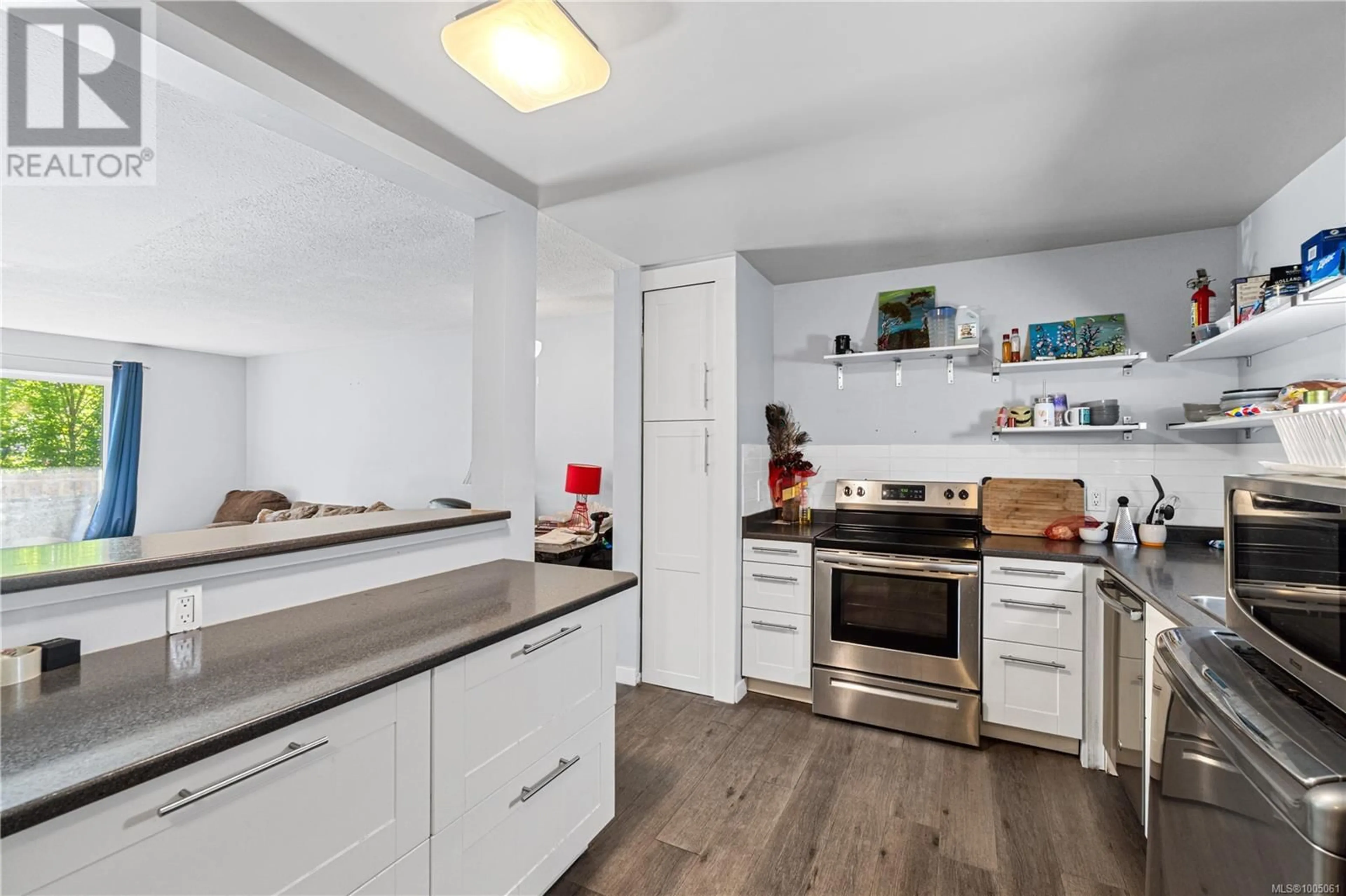 Open concept kitchen, unknown for 207 - 4728 UPLANDS DRIVE, Nanaimo British Columbia V9T4S9