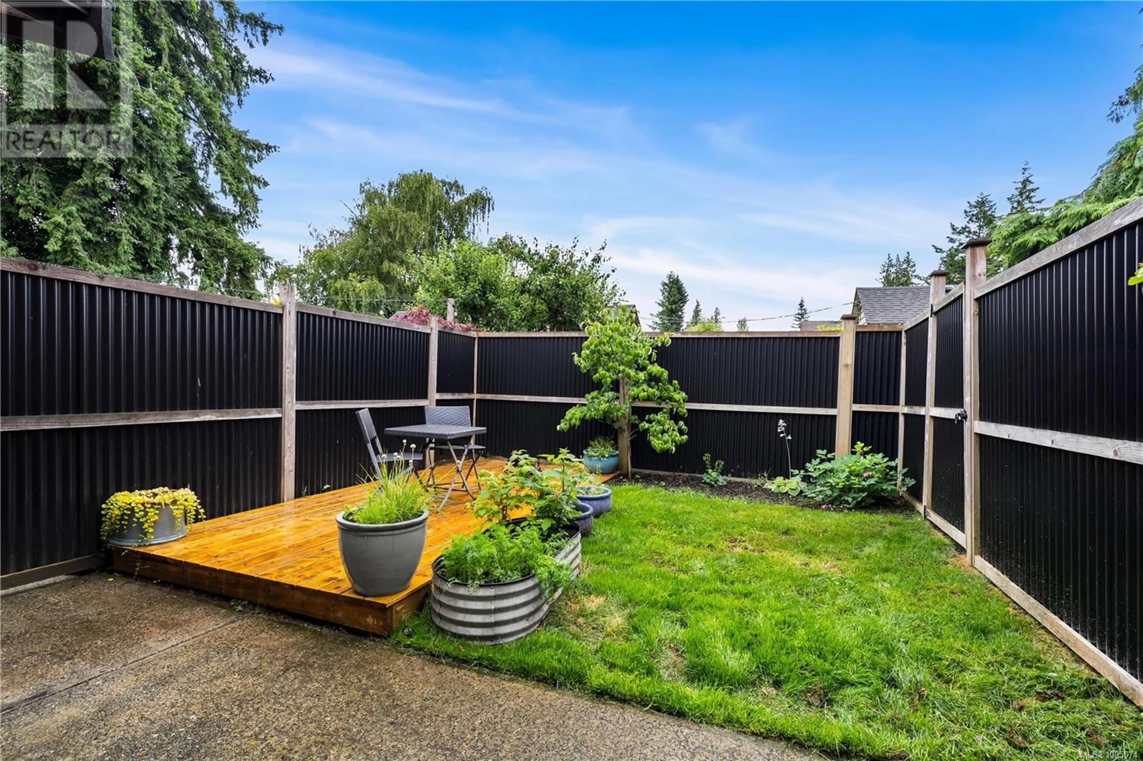 Patio, unknown for 5 - 581 DOGWOOD STREET, Campbell River British Columbia V9W2Y4