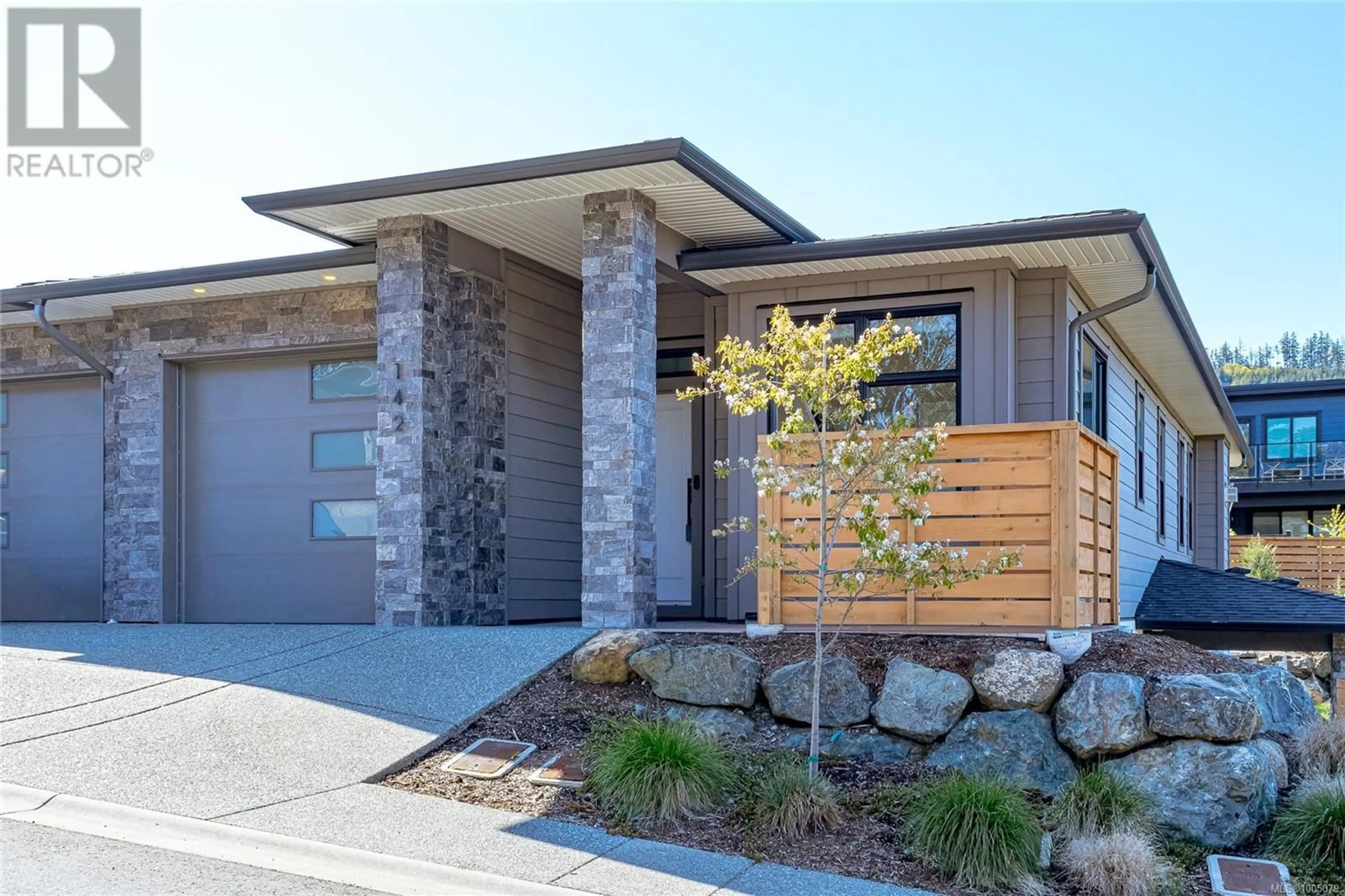 Home with brick exterior material, street for 142 - 1234 VIEWTOP ROAD, Duncan British Columbia V9L0H7