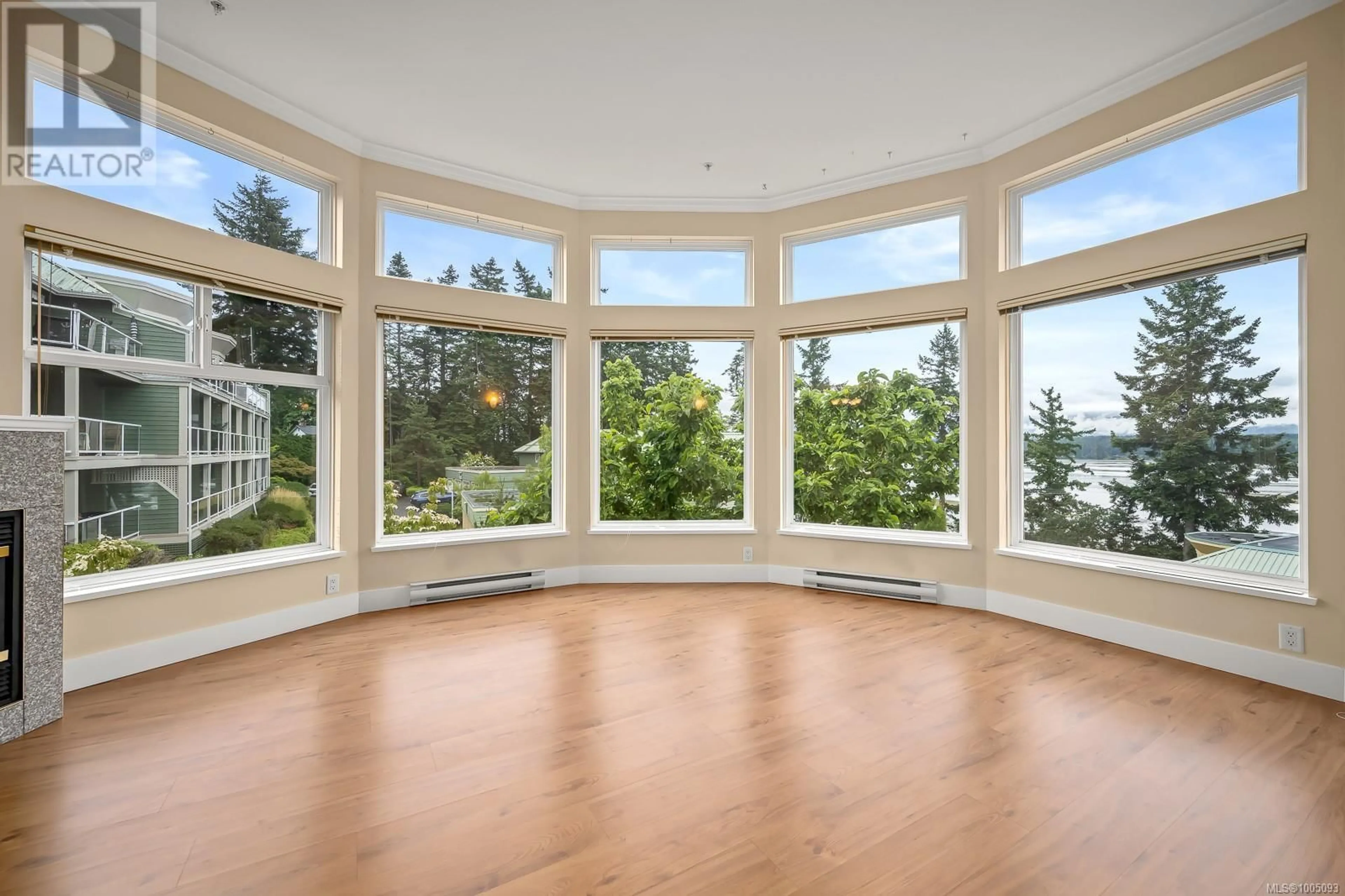 A pic of a room for 412 - 2275 COMOX AVENUE SOUTH, Comox British Columbia V9M1X6