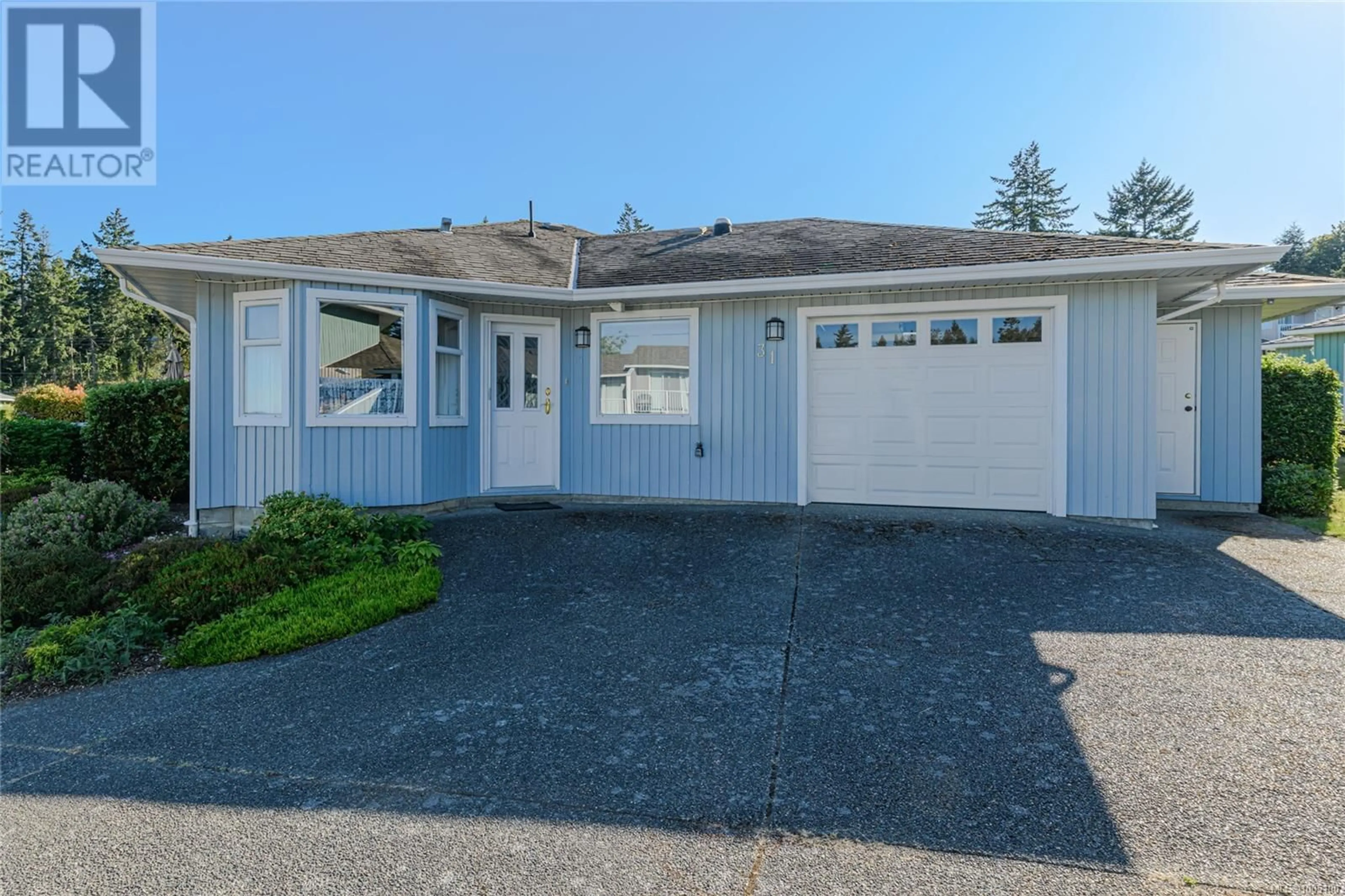 Home with vinyl exterior material, street for 31 - 295 LOWER GANGES ROAD, Salt Spring British Columbia V8K1T3