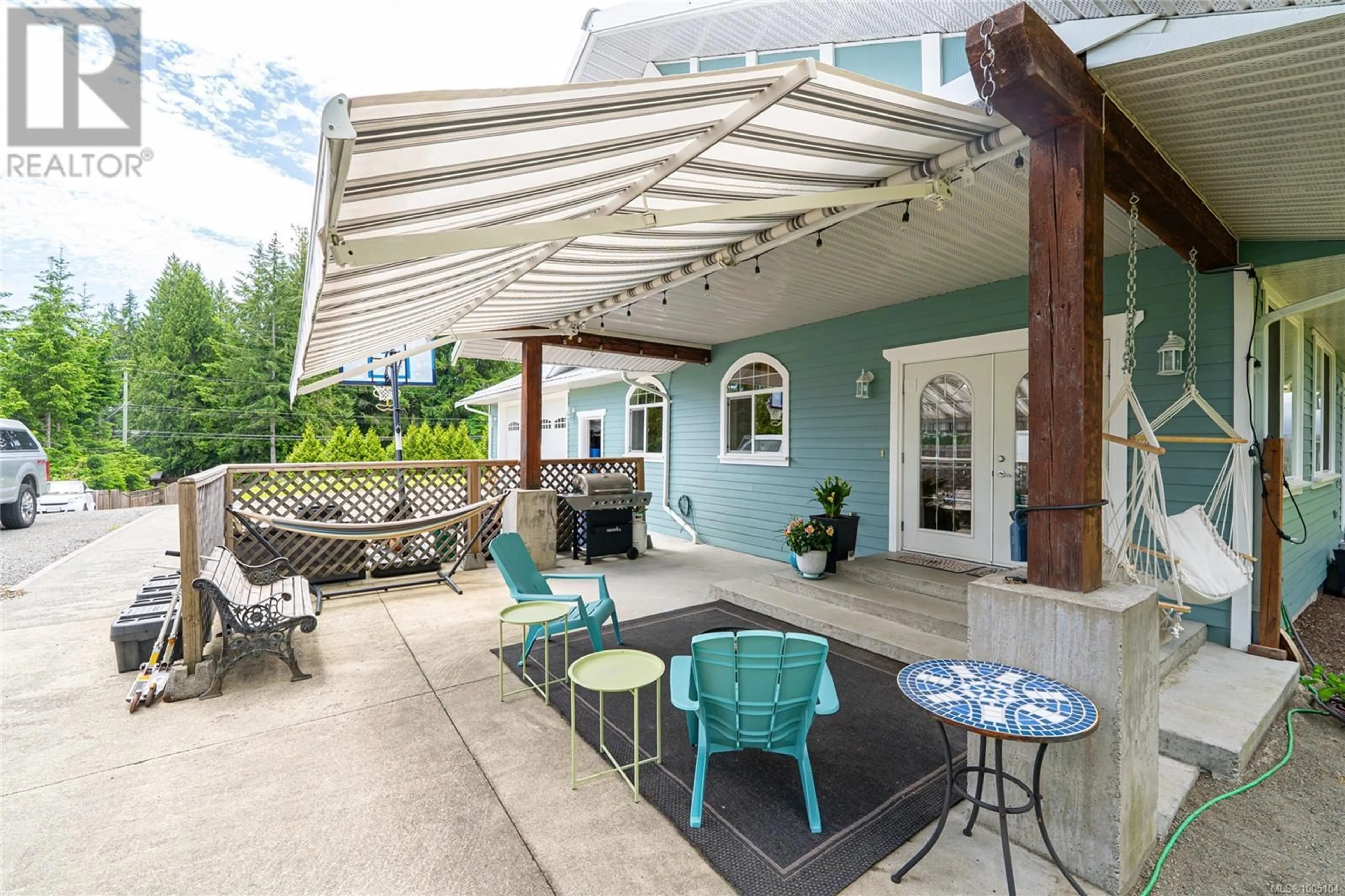 Patio, street for 1185 HUTCHINSON ROAD, Cobble Hill British Columbia V8H0H5