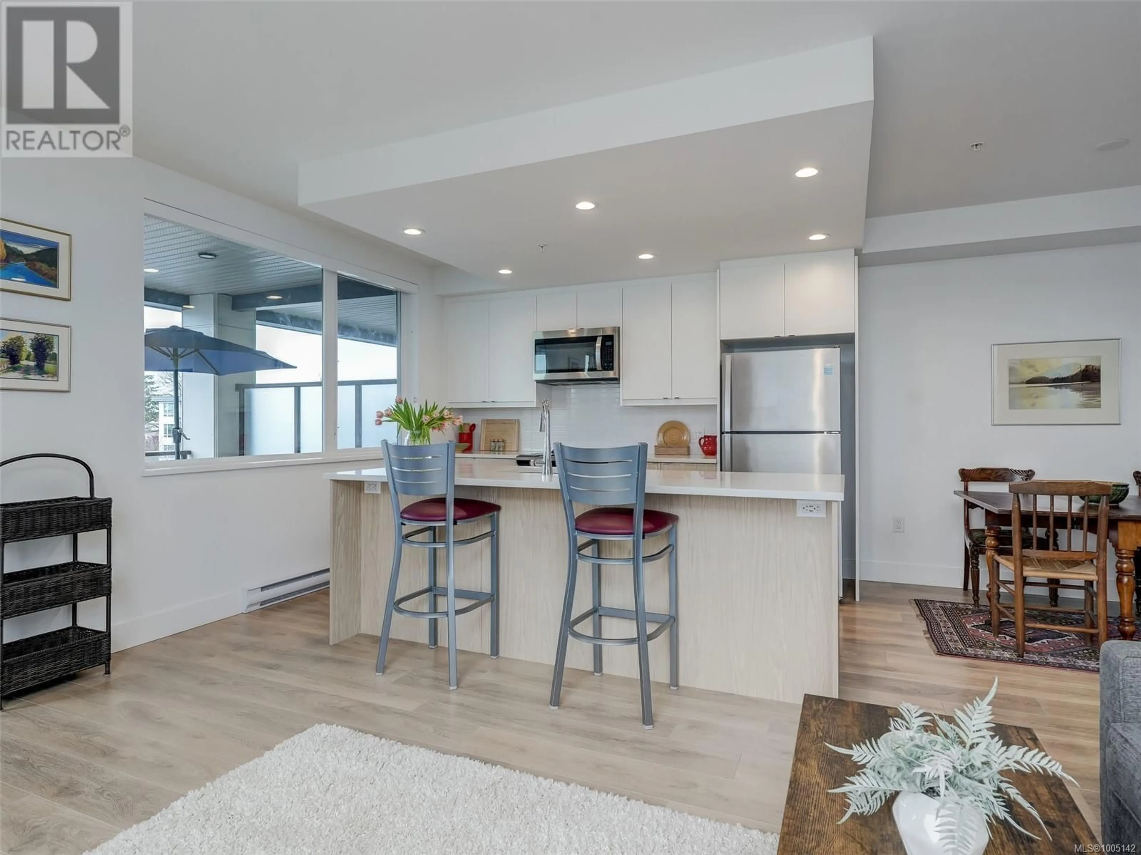 Open concept kitchen, unknown for 310 - 2461 SIDNEY AVENUE, Sidney British Columbia V8L1Y8
