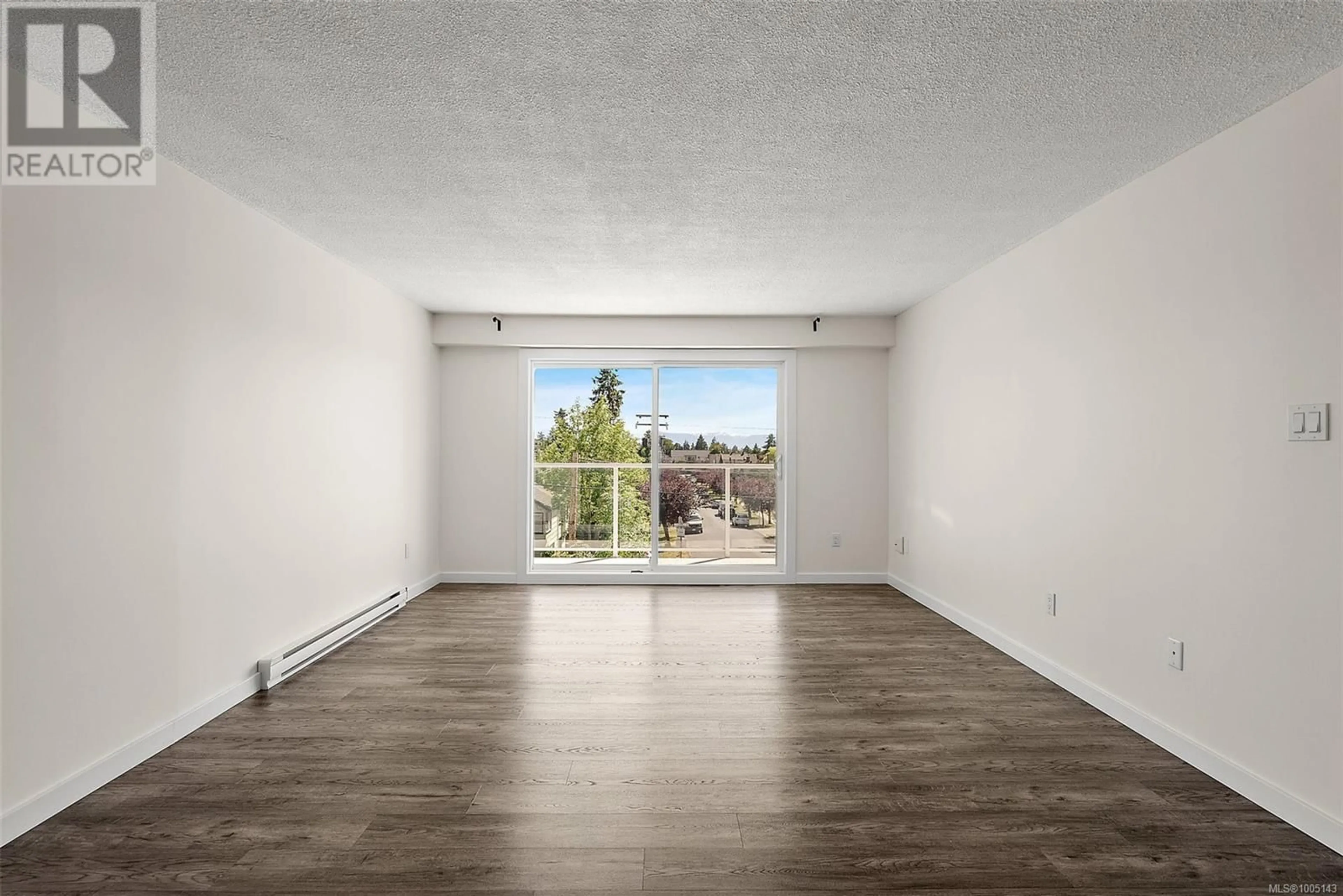 A pic of a room for 307 - 1124 ESQUIMALT ROAD, Esquimalt British Columbia V9A3N4