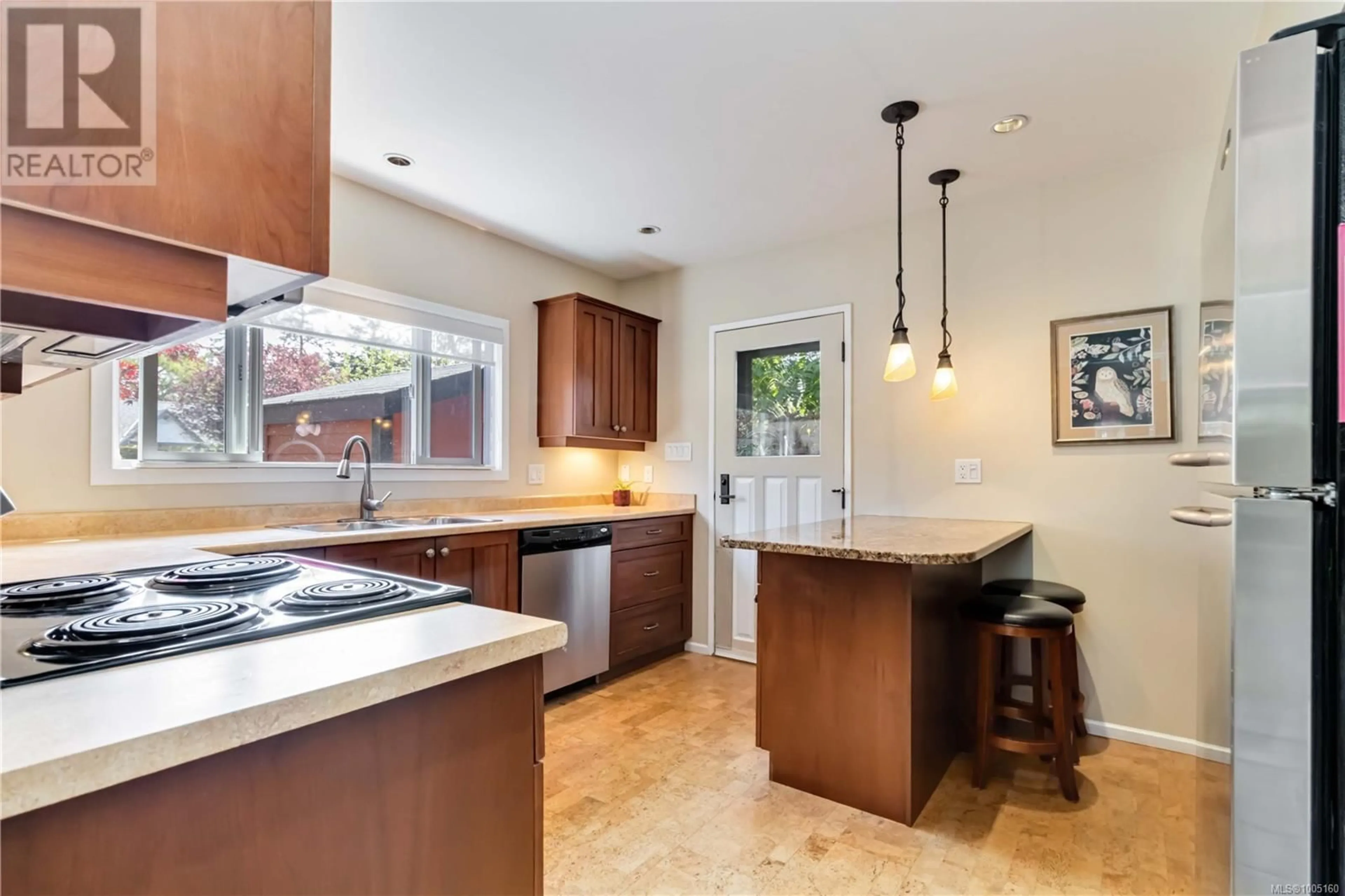 Open concept kitchen, ceramic/tile floor for 1727 LILLIAN ROAD, Victoria British Columbia V8S1L1