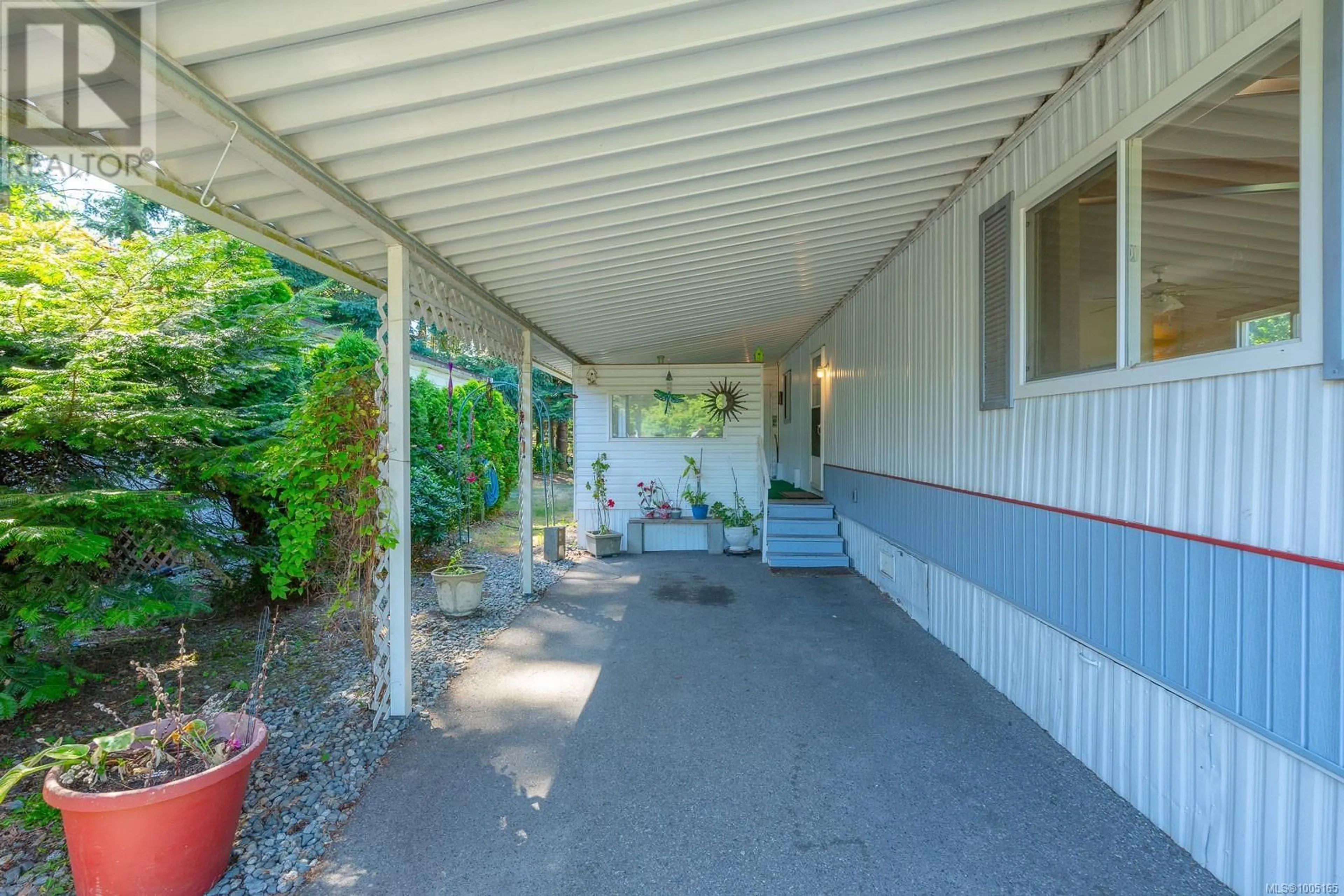 Patio, street for 9 - 5150 CHRISTIE ROAD, Ladysmith British Columbia V9G1J2