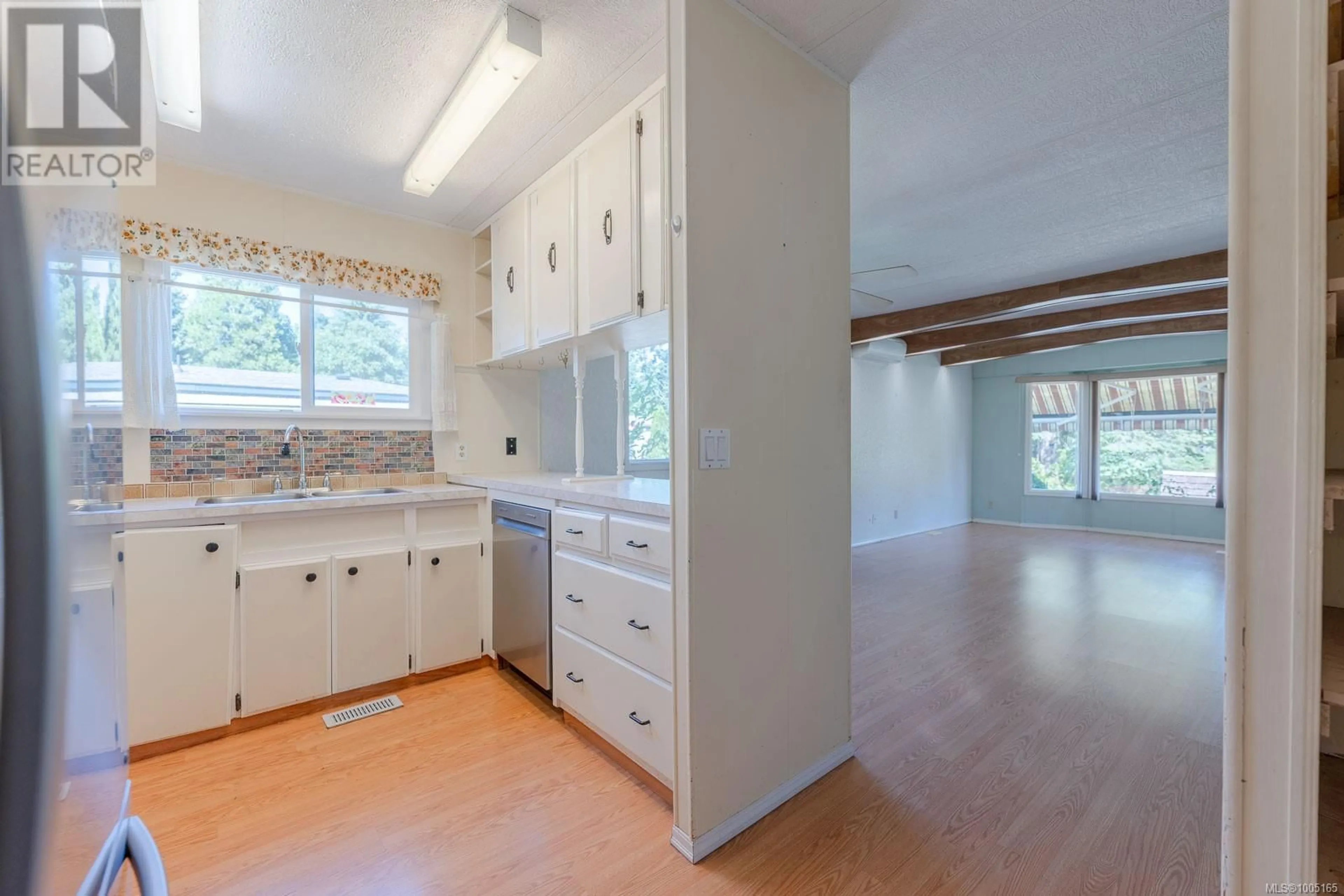 Open concept kitchen, unknown for 9 - 5150 CHRISTIE ROAD, Ladysmith British Columbia V9G1J2