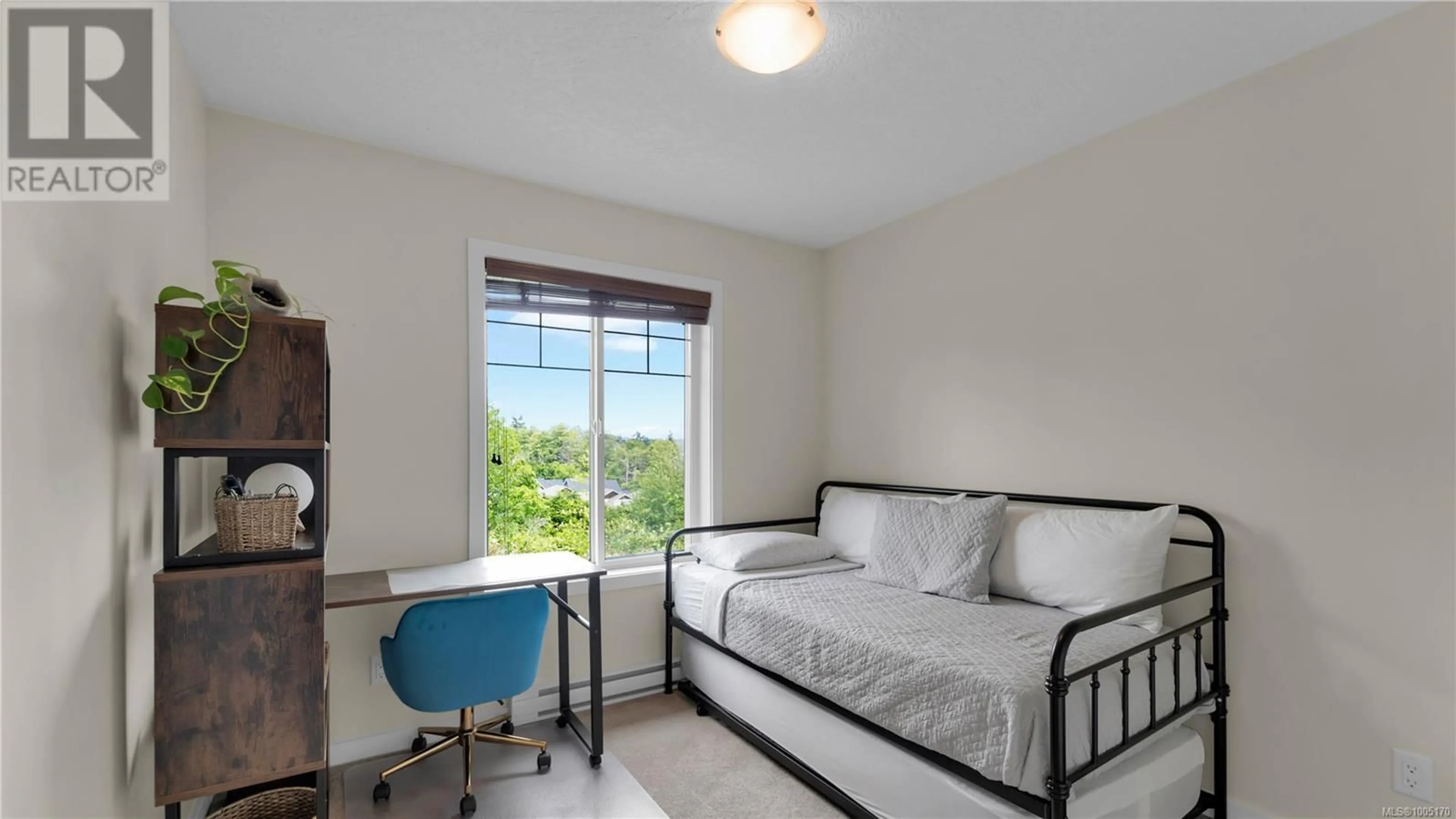 Bedroom with bed, unknown for 120 - 6838 GRANT ROAD WEST, Sooke British Columbia V9Z0L7