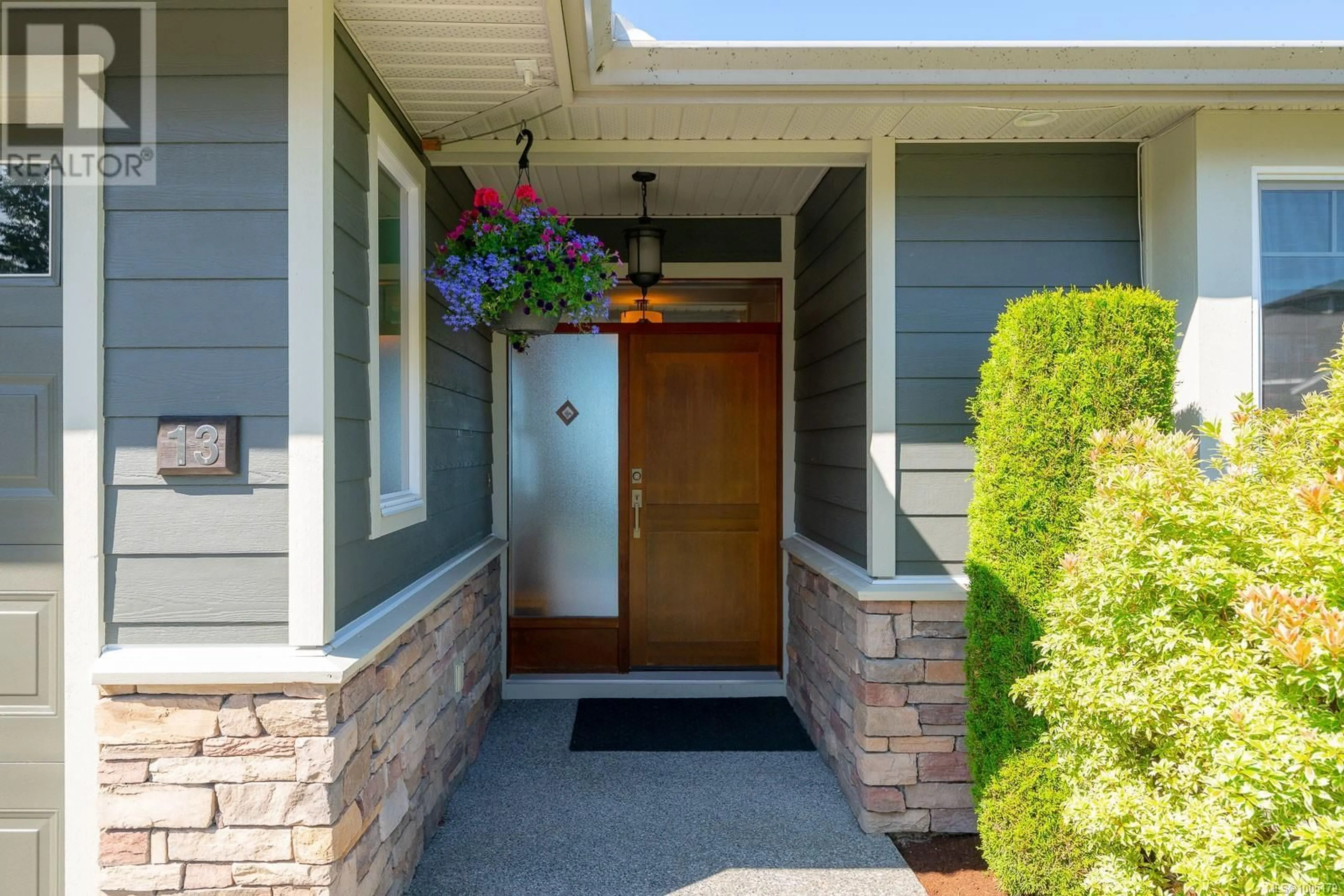 Indoor entryway for 13 - 626 FARRELL ROAD, Ladysmith British Columbia V9G0A2