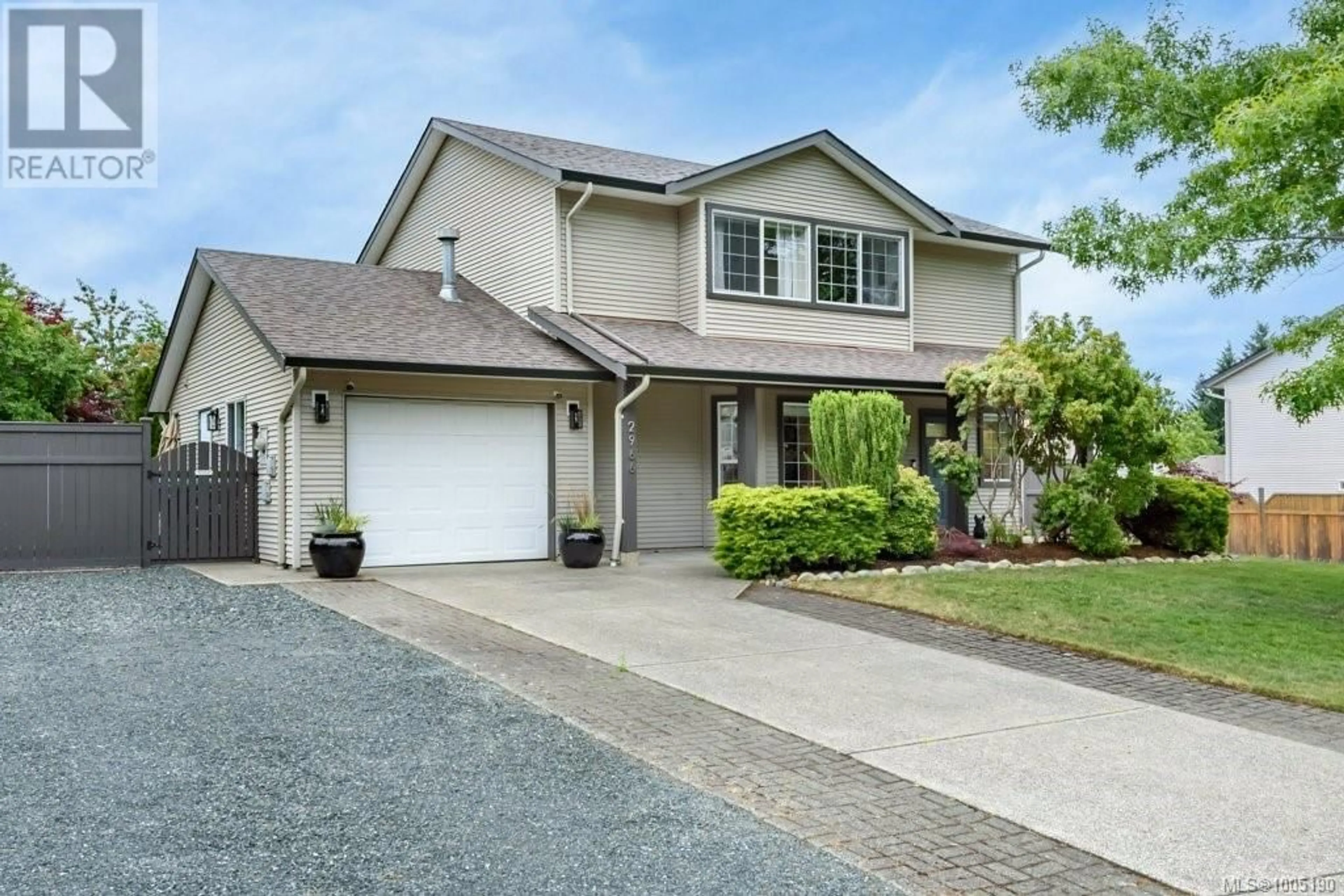 Home with vinyl exterior material, street for 2966 ELDERBERRY CRESCENT, Courtenay British Columbia V9N9W8
